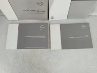 2018 Nissan Altima Owners Manual Book Guide P/N:OM18EA 0L33U1 OEM Used Auto Parts - Oemusedautoparts1.com