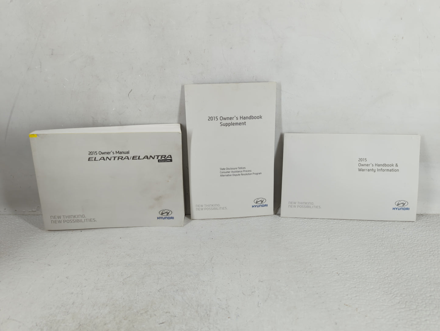 2015 Hyundai Elantra Owners Manual Book Guide OEM Used Auto Parts - Oemusedautoparts1.com