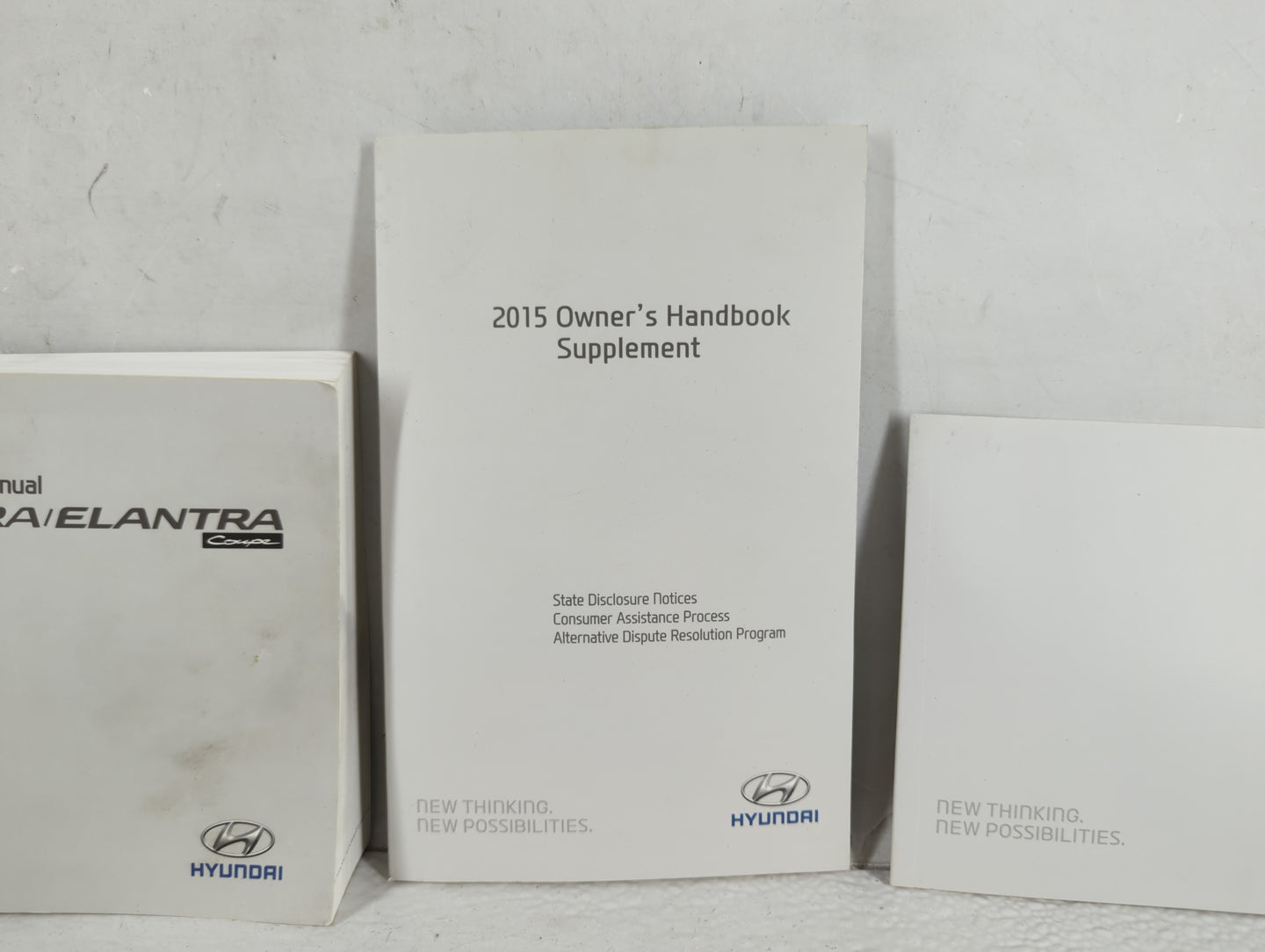 2015 Hyundai Elantra Owners Manual Book Guide OEM Used Auto Parts - Oemusedautoparts1.com