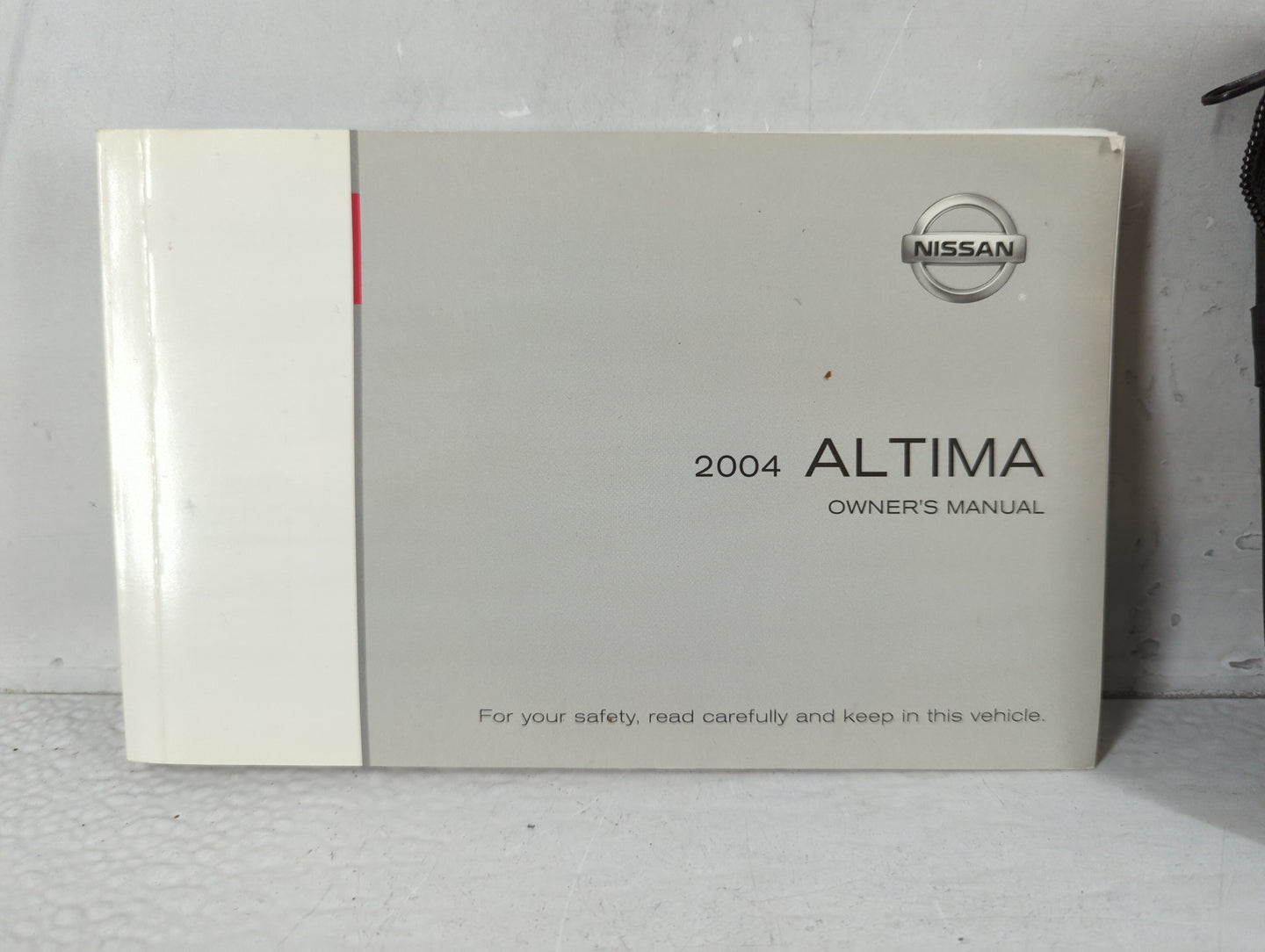 2004 Nissan Altima Owners Manual Book Guide OEM Used Auto Parts - Oemusedautoparts1.com