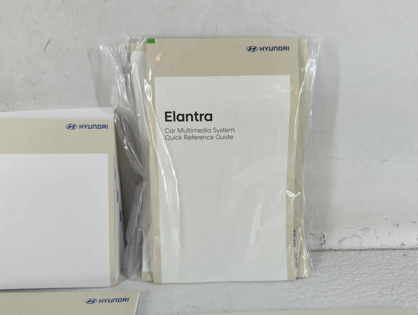 2018 Hyundai Elantra Owners Manual Book Guide OEM Used Auto Parts - Oemusedautoparts1.com
