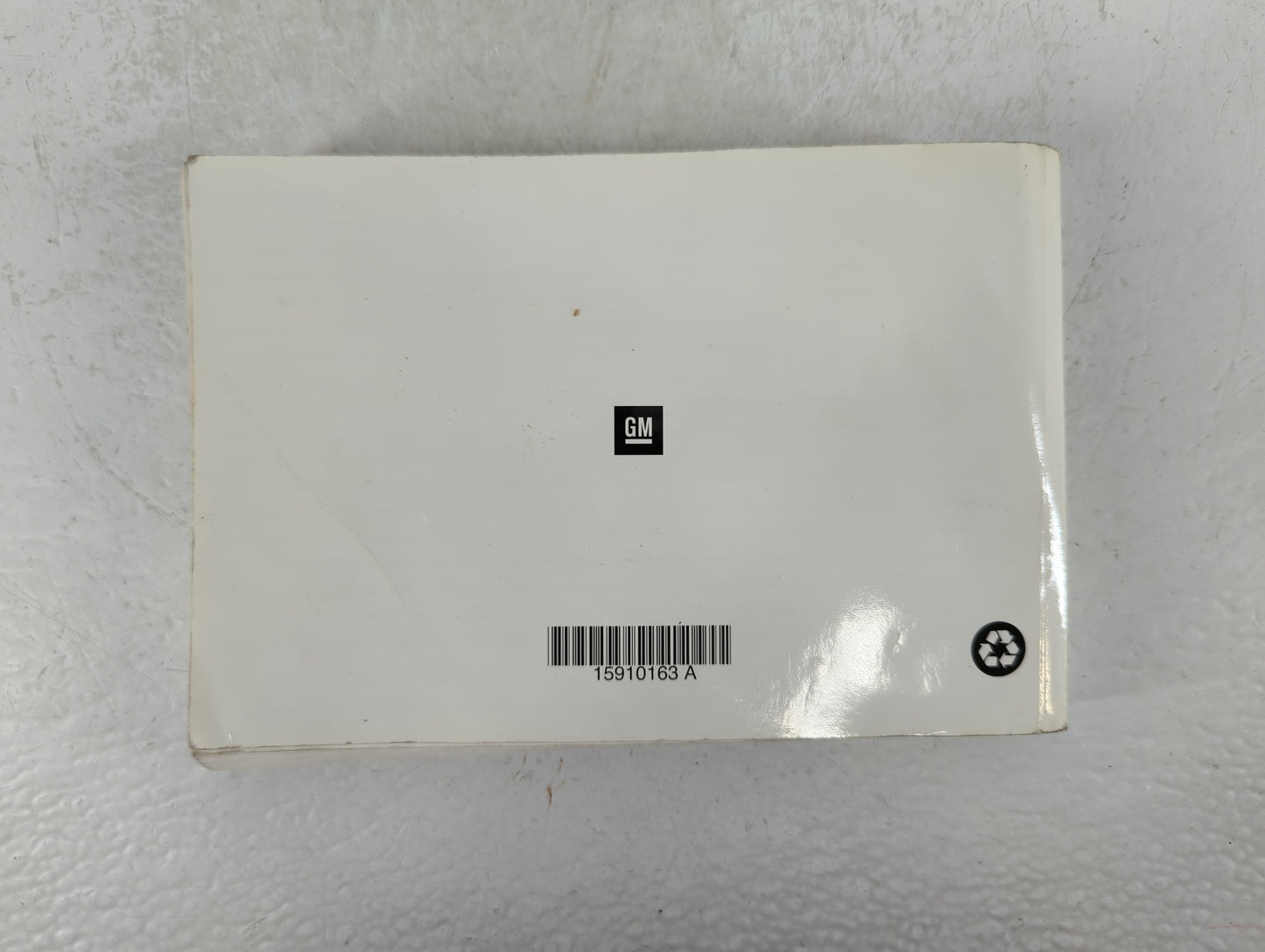 2009 Chevrolet Equinox Owners Manual Book Guide P/N:15910163 A OEM Used Auto Parts - Oemusedautoparts1.com