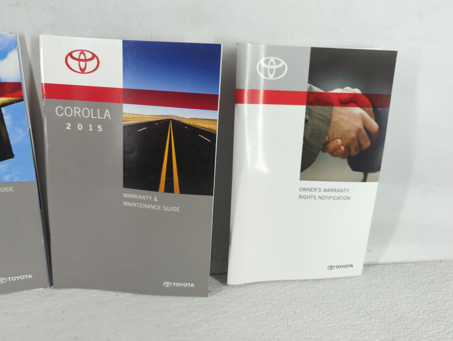 2015 Toyota Corolla Owners Manual Book Guide P/N:01999-12G79 OEM Used Auto Parts - Oemusedautoparts1.com