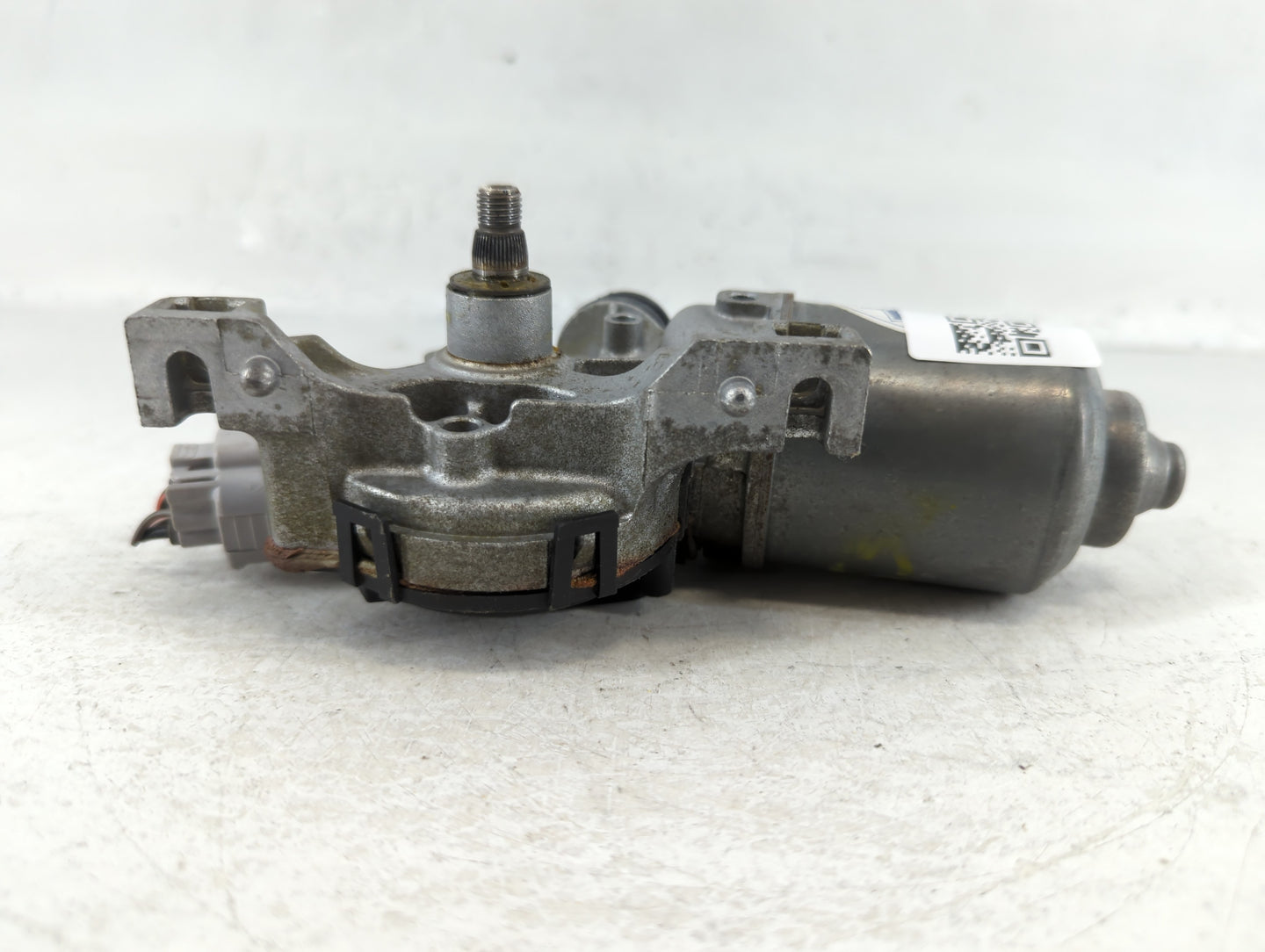 2008-2022 Dodge Challenger Front Windshield Wiper Motor P/N:05028756AD Fits OEM Used Auto Parts - Oemusedautoparts1.com