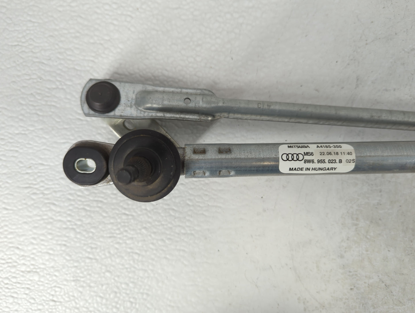 2018 Audi S5 Front Windshield Wiper Motor P/N:8W6.955.23.B A4185-350 Fits OEM Used Auto Parts - Oemusedautoparts1.com
