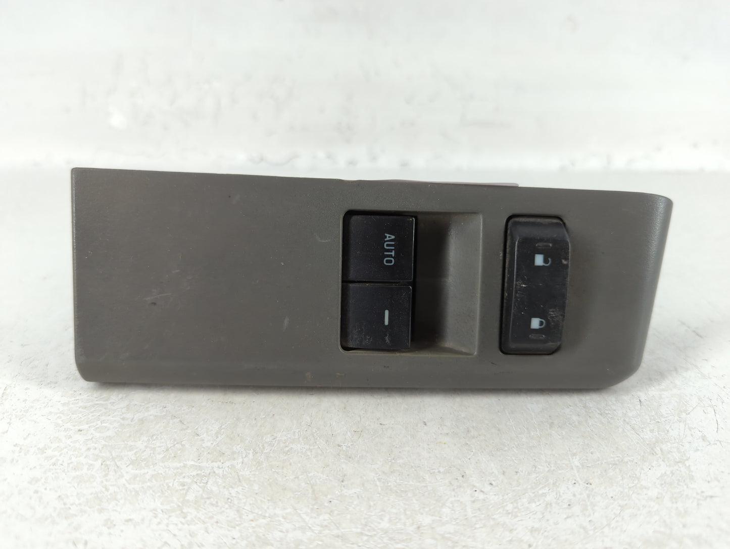 2012 Mercedes-Benz E350 Master Power Window Switch Replacement Driver Side Left P/N:8C3T-14540-ABW Fits OEM Used Auto Parts - Oemusedautoparts1.com