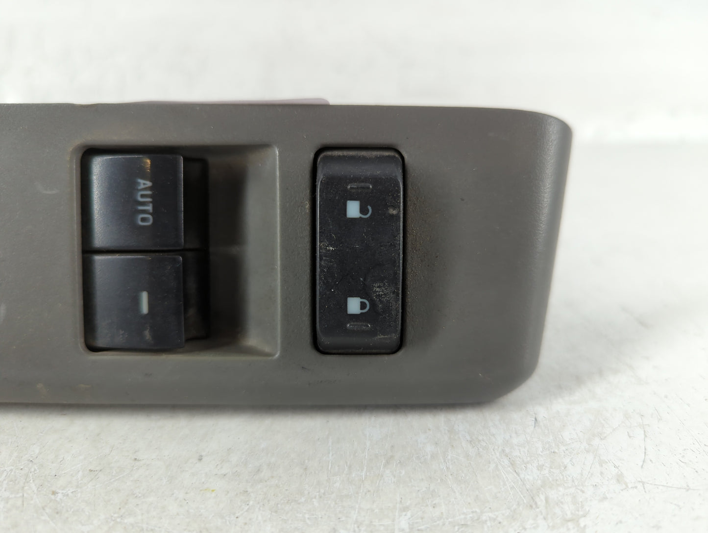 2012 Mercedes-Benz E350 Master Power Window Switch Replacement Driver Side Left P/N:8C3T-14540-ABW Fits OEM Used Auto Parts - Oemusedautoparts1.com