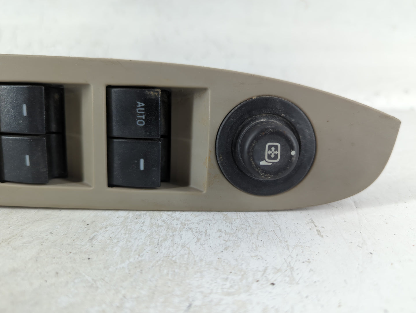 2010-2012 Ford Fusion Master Power Window Switch Replacement Driver Side Left P/N:9E5T-14540-AAW Fits Fits 2010 2011 2012 OEM Used Auto Parts - Oemusedautoparts1.com
