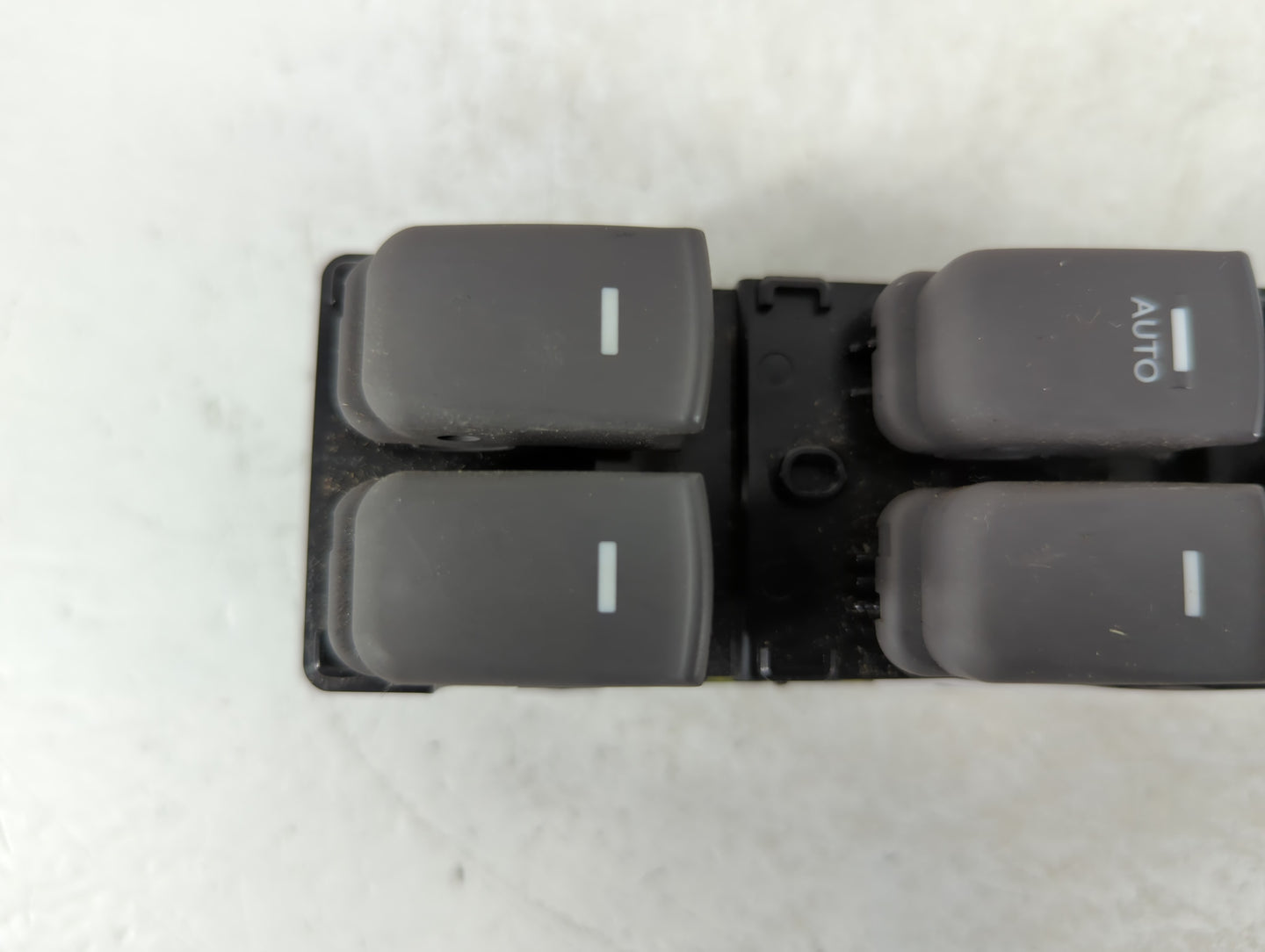 2011-2015 Hyundai Sonata Master Power Window Switch Replacement Driver Side Left P/N:201304160410 Fits OEM Used Auto Parts - Oemusedautoparts1.com