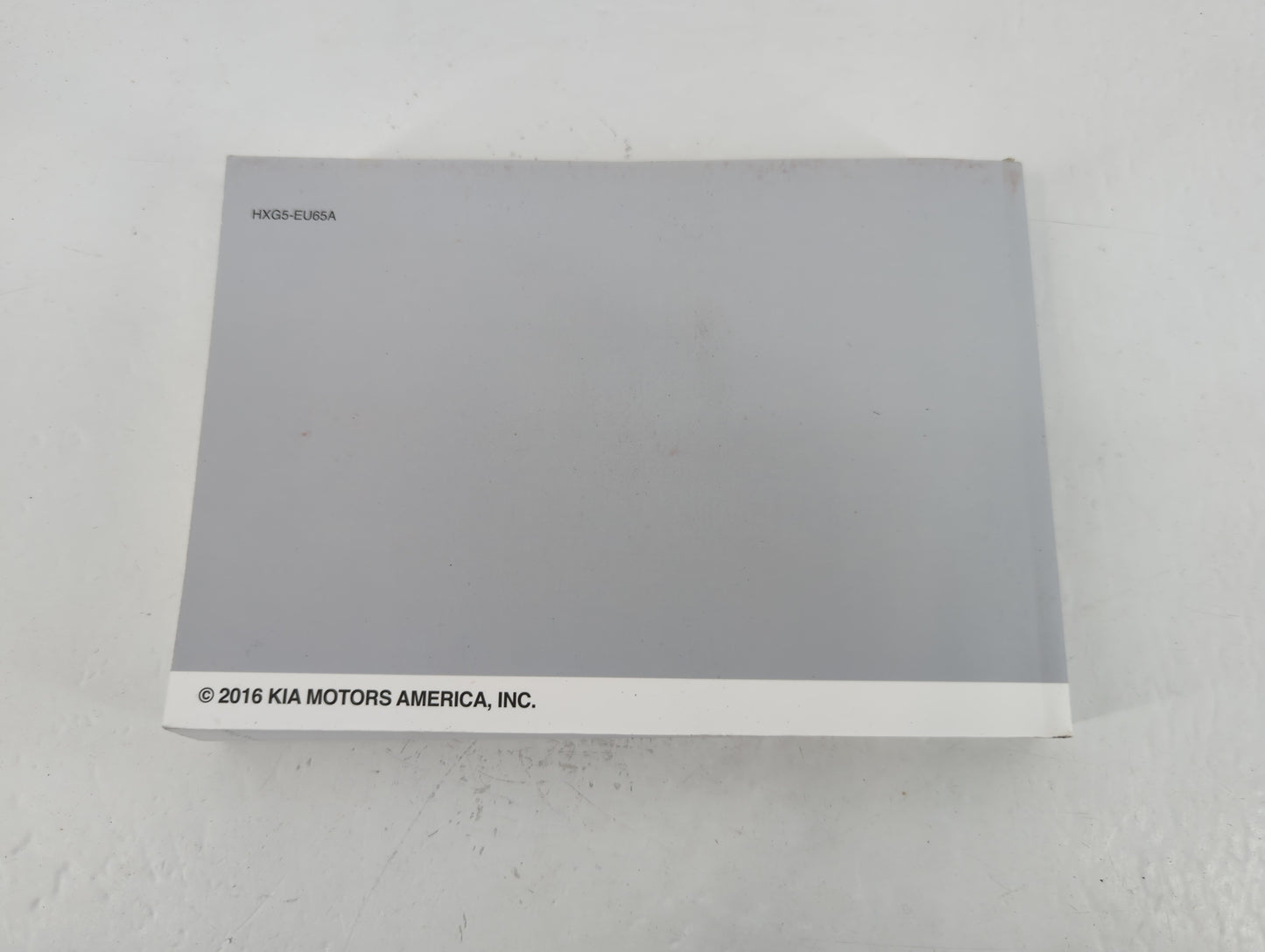 2017 Kia Sorento Owners Manual Book Guide P/N:HXG5-EU65A OEM Used Auto Parts - Oemusedautoparts1.com