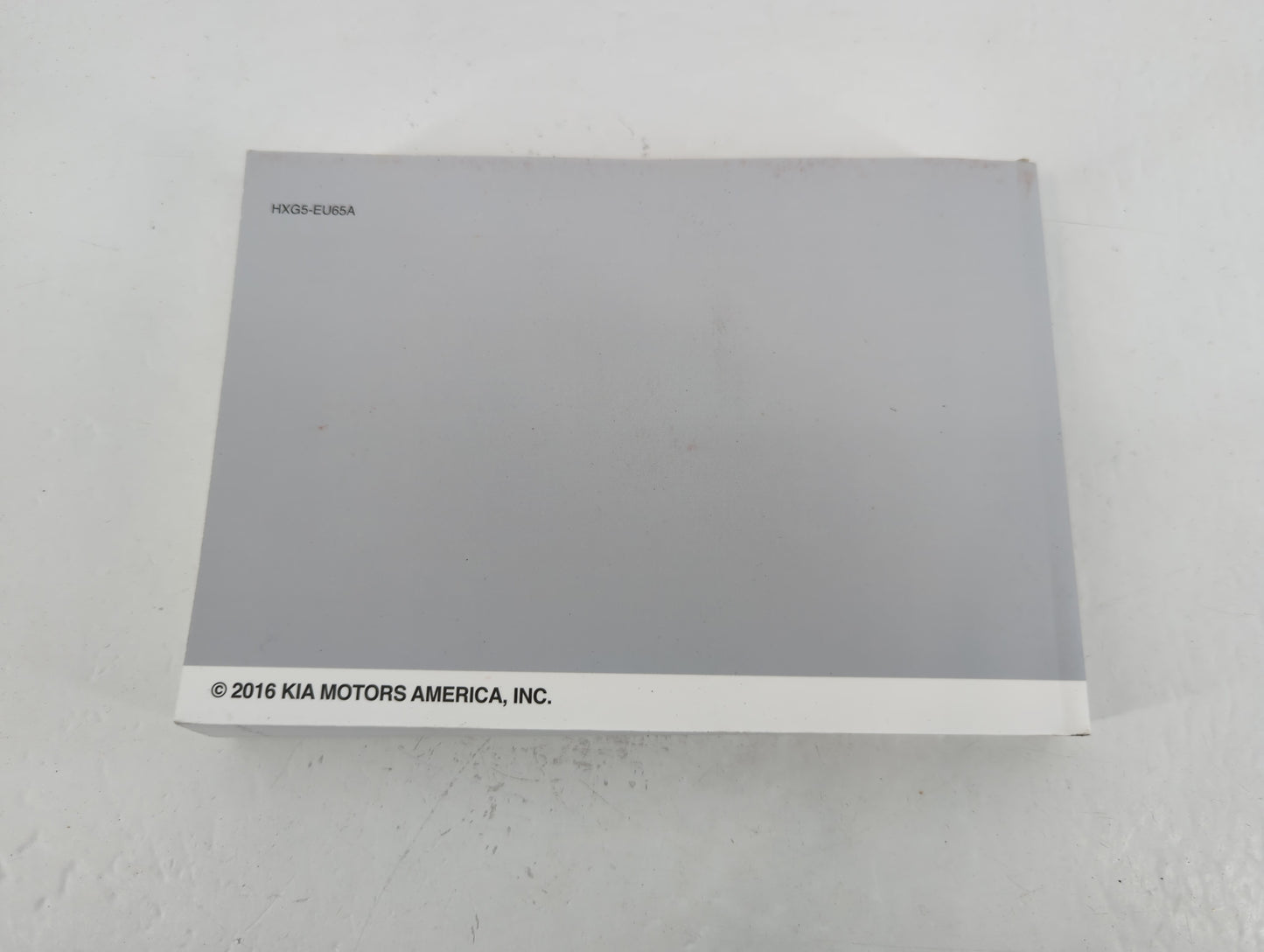 2017 Kia Sorento Owners Manual Book Guide P/N:HXG5-EU65A OEM Used Auto Parts - Oemusedautoparts1.com