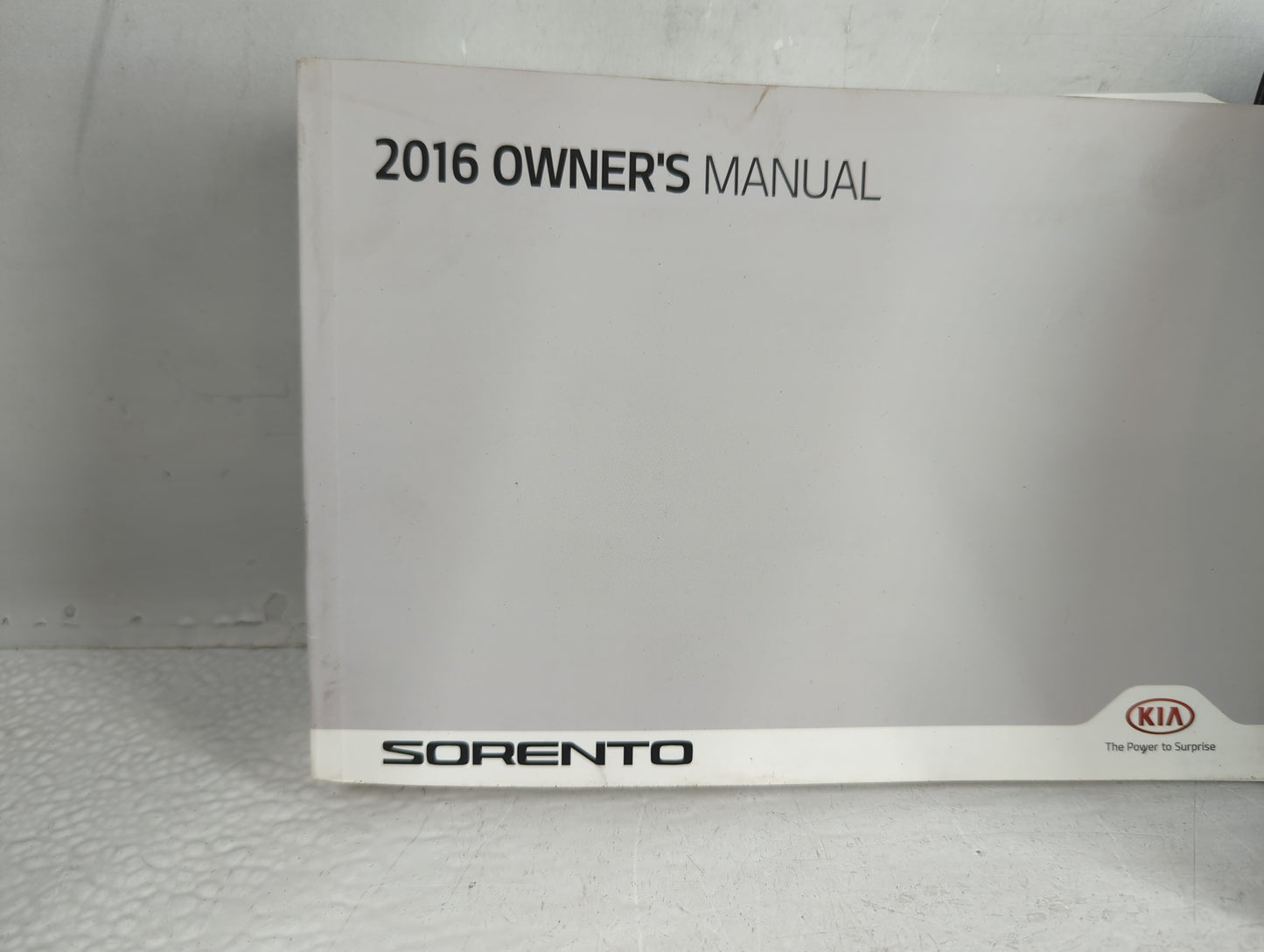 2016 Kia Sorento Owners Manual Book Guide OEM Used Auto Parts - Oemusedautoparts1.com