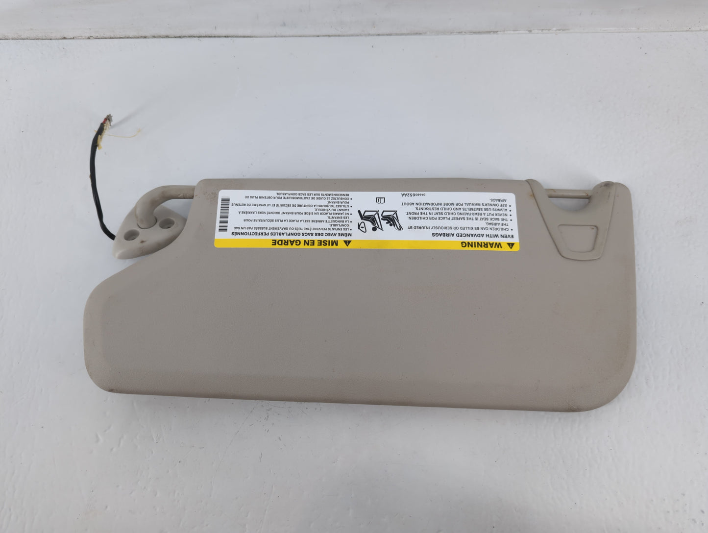 2011-2020 Dodge Journey Sun Visor Shade Replacement Passenger Right Mirror Fits OEM Used Auto Parts - Oemusedautoparts1.com