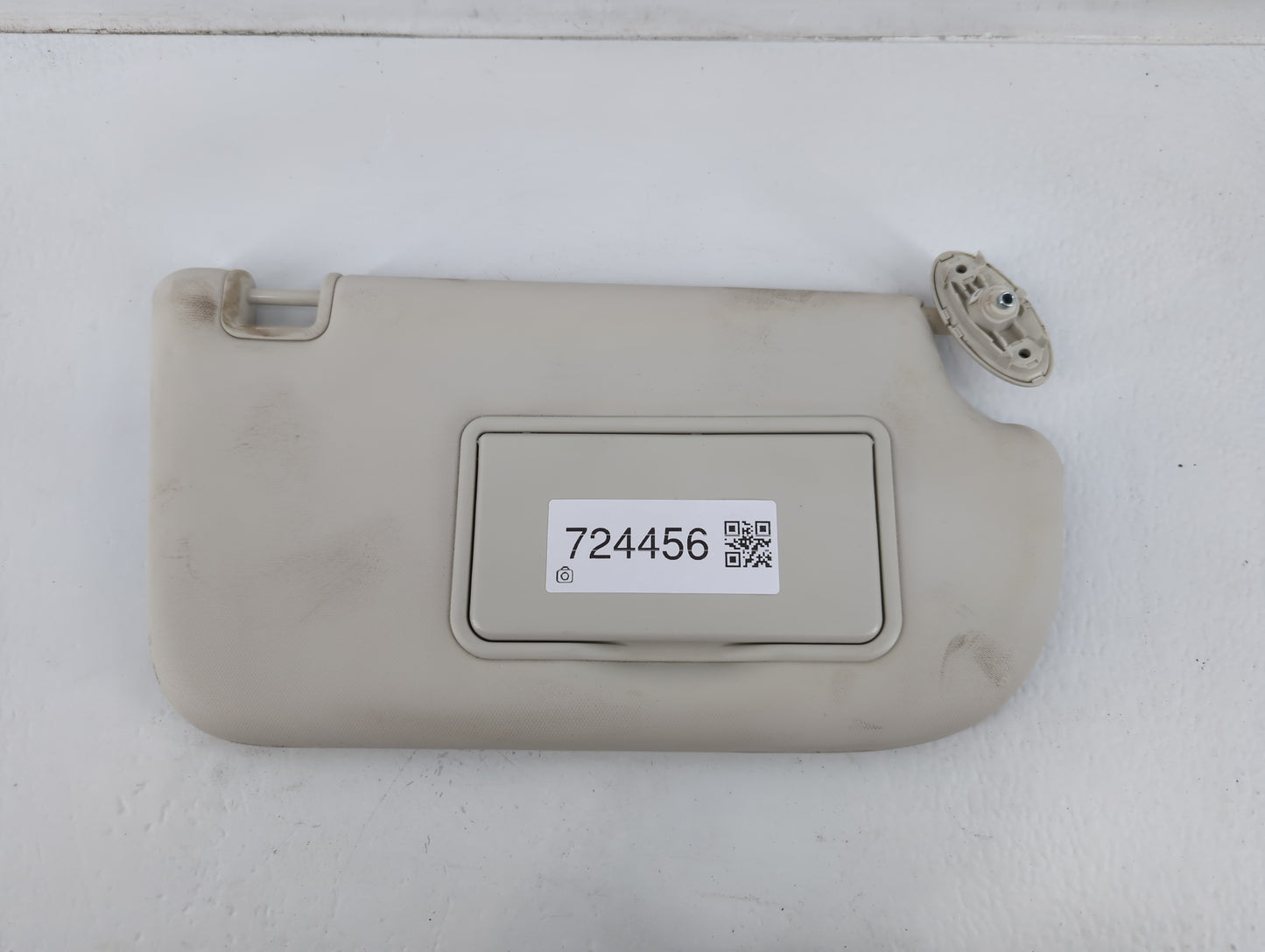 2013-2018 Ford Focus Sun Visor Shade Replacement Passenger Right Mirror Fits Fits 2013 2014 2015 2016 2017 2018 OEM Used Auto Parts - Oemusedautoparts1.com