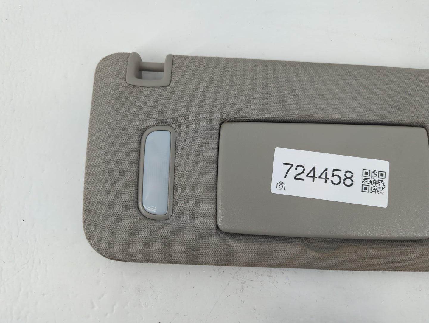 2010-2017 Chevrolet Equinox Sun Visor Shade Replacement Passenger Right Mirror Fits Fits 2010 2011 2012 2013 2014 2015 2016 2017 OEM Used Auto Parts - Oemusedautoparts1.com