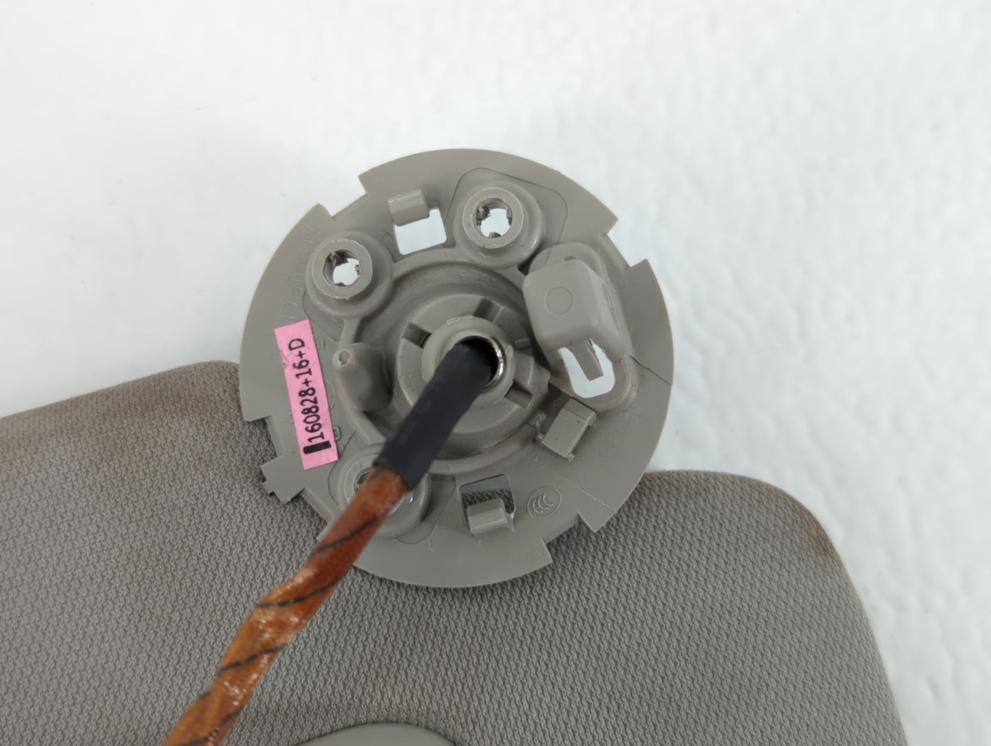 2010-2017 Chevrolet Equinox Sun Visor Shade Replacement Passenger Right Mirror Fits Fits 2010 2011 2012 2013 2014 2015 2016 2017 OEM Used Auto Parts - Oemusedautoparts1.com