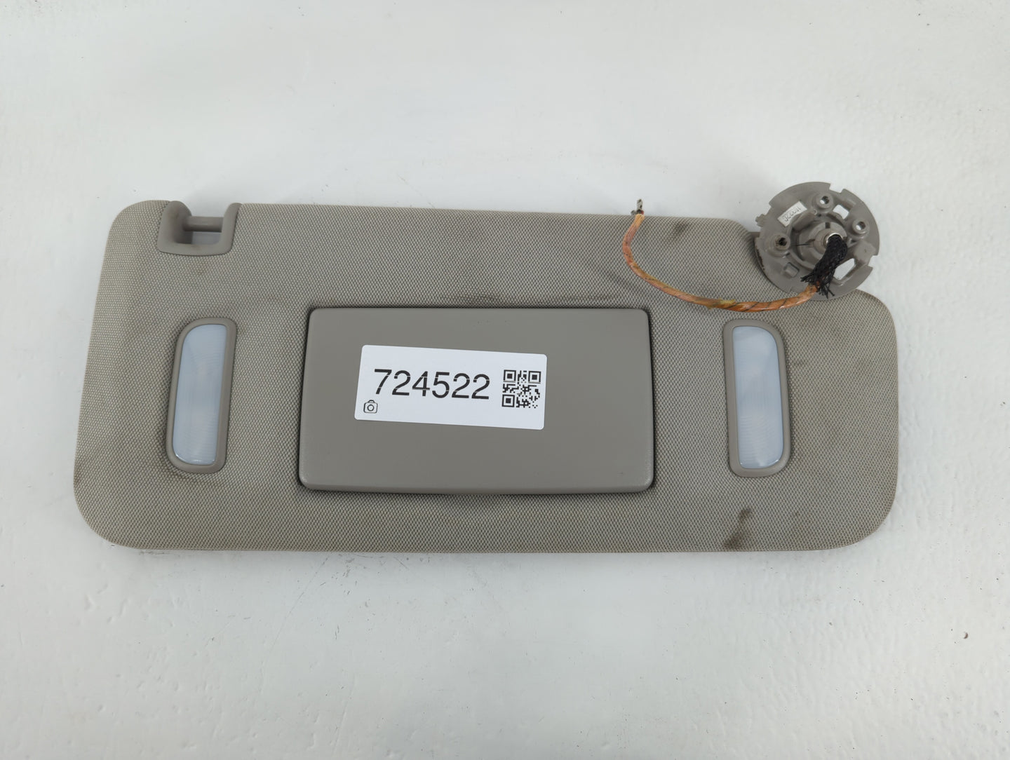 2010-2014 Cadillac Srx Sun Visor Shade Replacement Passenger Right Mirror Fits Fits 2010 2011 2012 2013 2014 OEM Used Auto Parts - Oemusedautoparts1.com