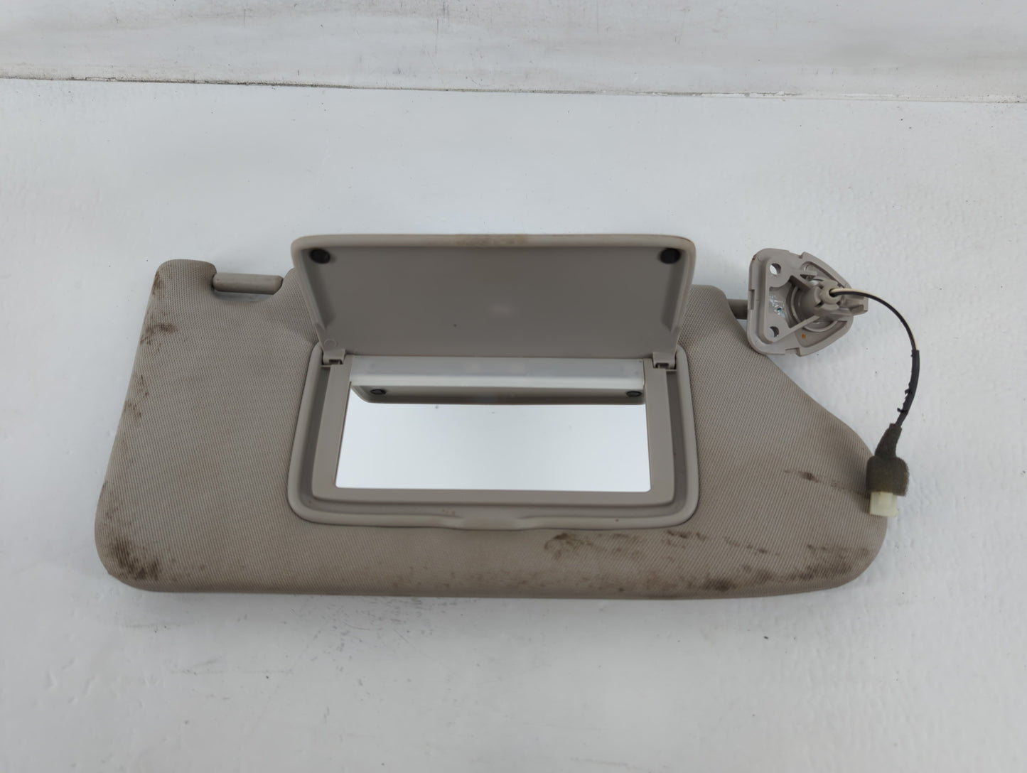 2013-2018 Nissan Altima Sun Visor Shade Replacement Driver Left Mirror Fits Fits 2013 2014 2015 2016 2017 2018 OEM Used Auto Parts - Oemusedautoparts1.com