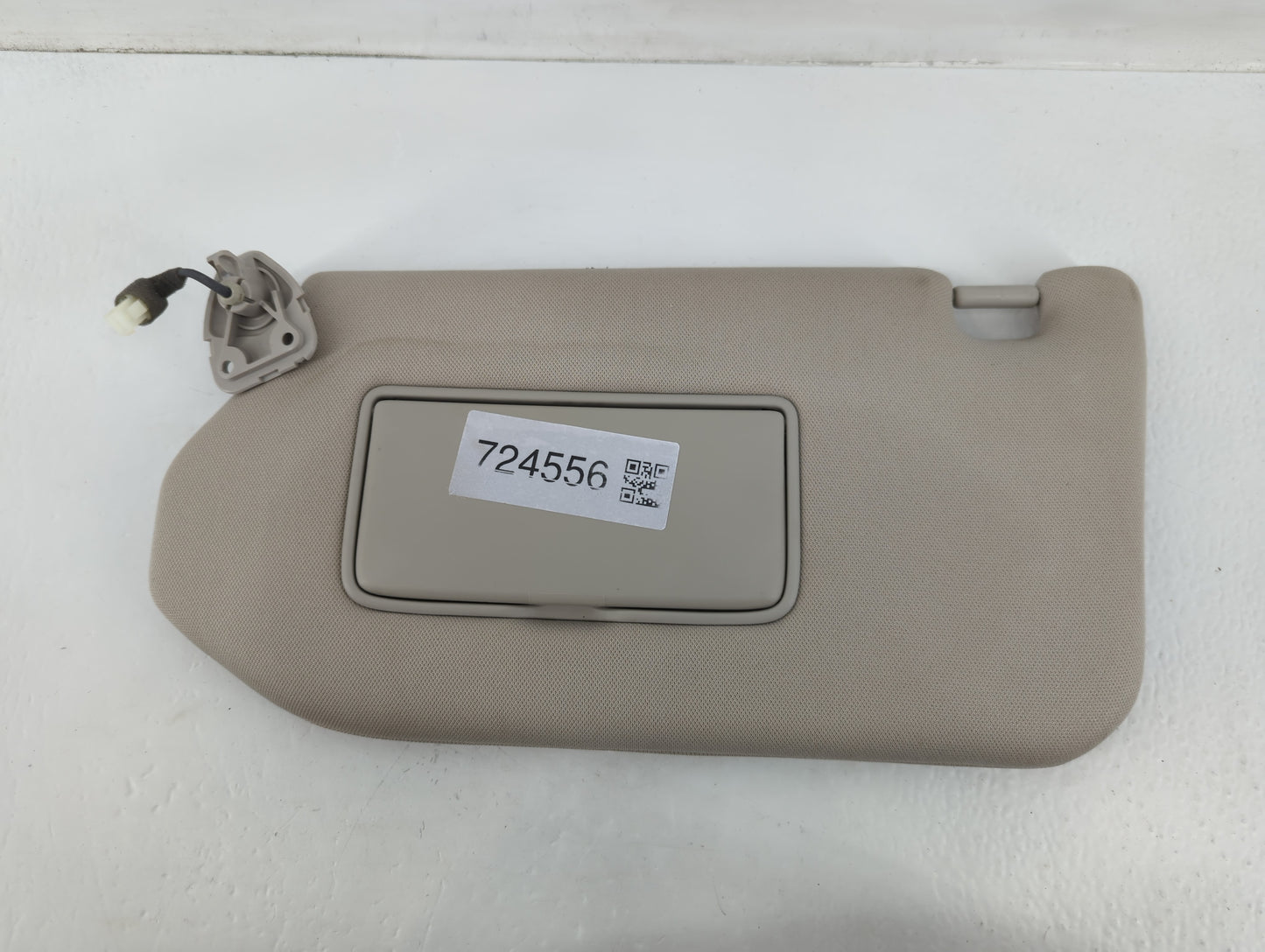 2019-2020 Nissan Pathfinder Sun Visor Shade Replacement Driver Left Mirror Fits Fits 2019 2020 OEM Used Auto Parts - Oemusedautoparts1.com