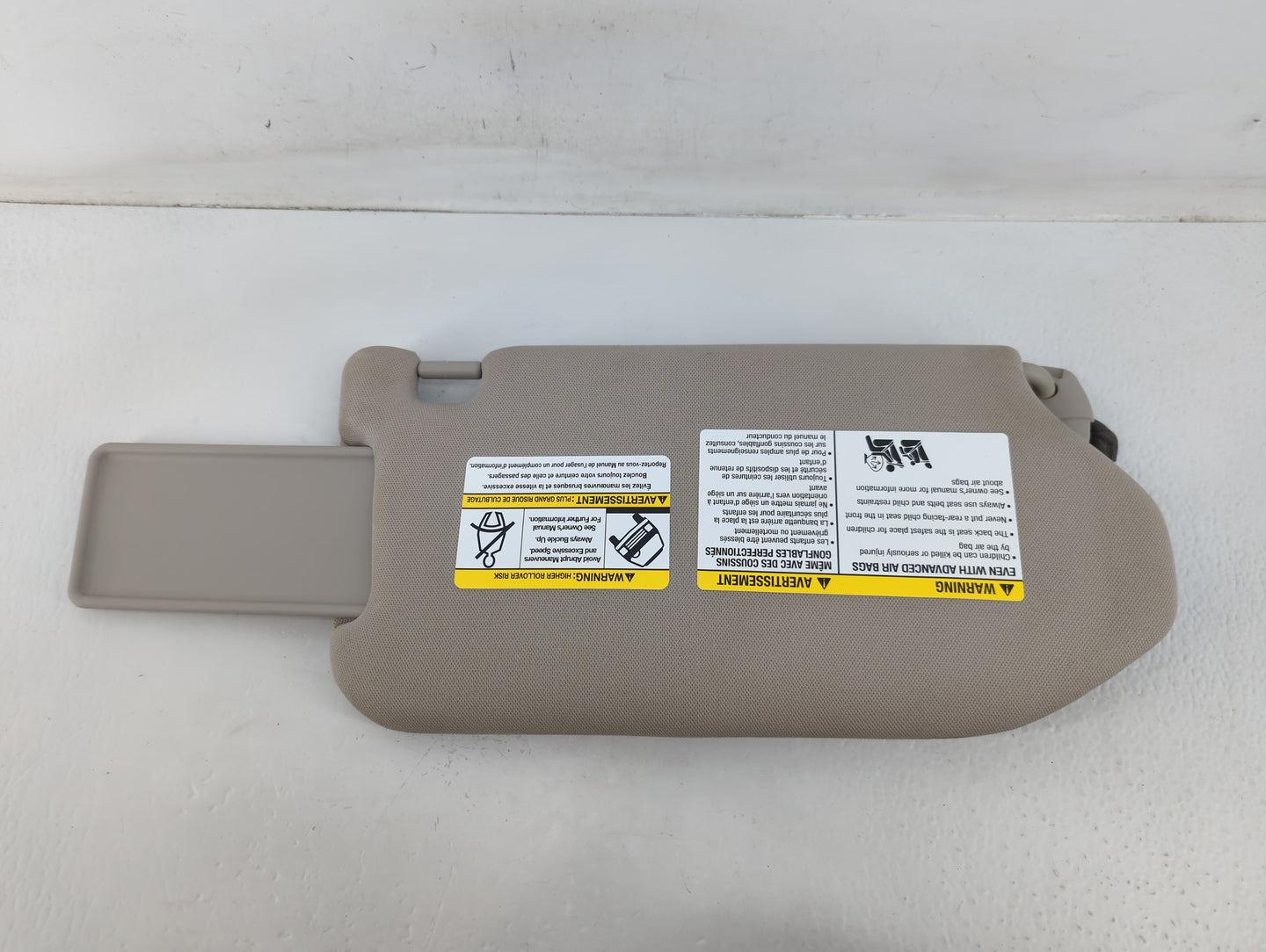 2019-2020 Nissan Pathfinder Sun Visor Shade Replacement Driver Left Mirror Fits Fits 2019 2020 OEM Used Auto Parts - Oemusedautoparts1.com
