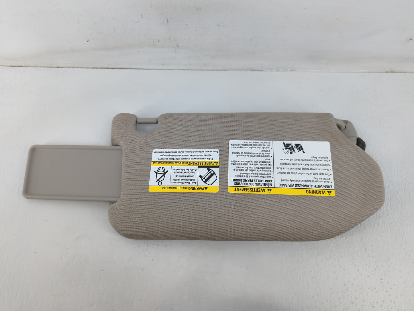 2019-2020 Nissan Pathfinder Sun Visor Shade Replacement Driver Left Mirror Fits Fits 2019 2020 OEM Used Auto Parts - Oemusedautoparts1.com