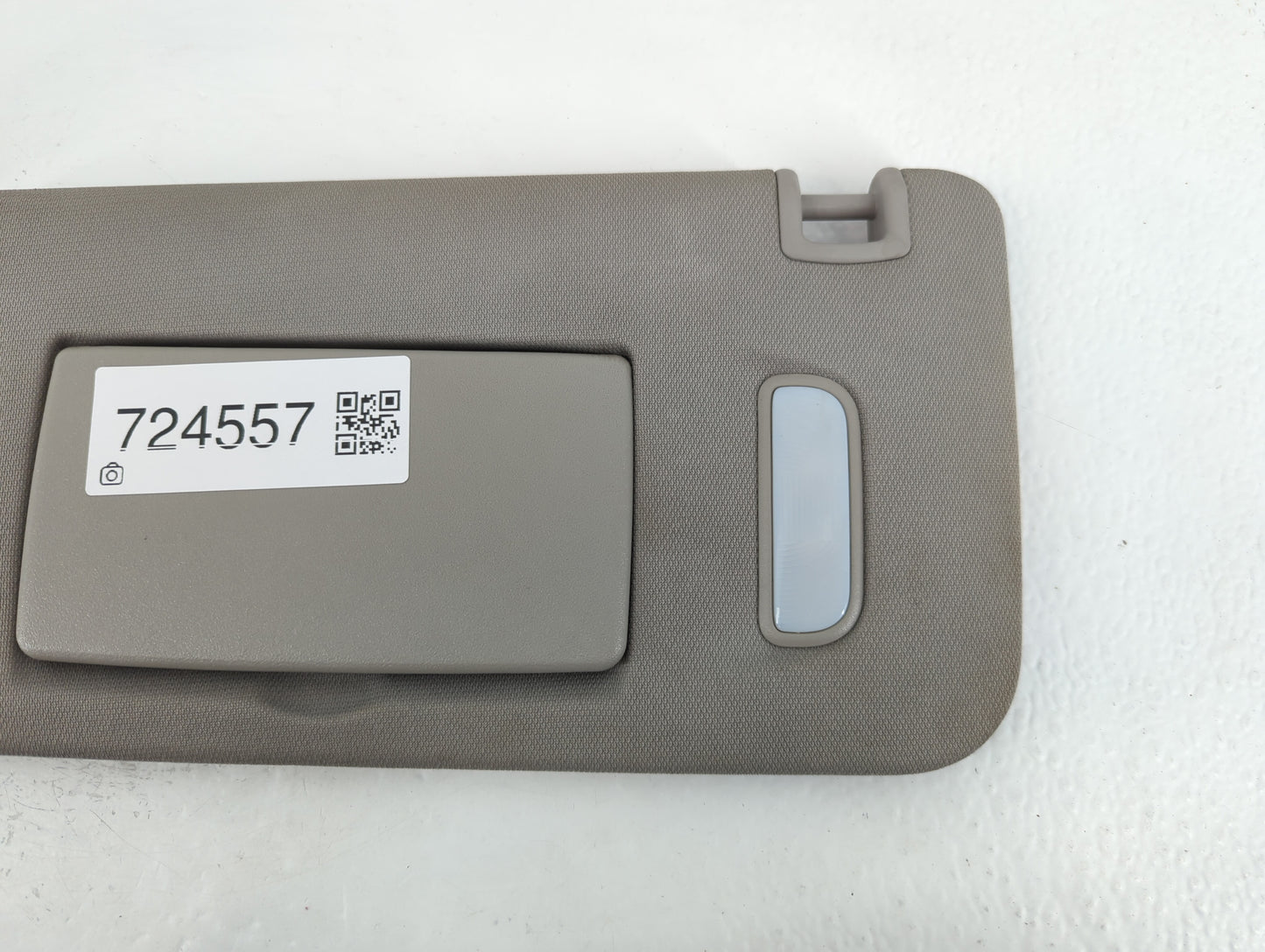 2010-2017 Chevrolet Equinox Sun Visor Shade Replacement Passenger Right Mirror Fits Fits 2010 2011 2012 2013 2014 2015 2016 2017 OEM Used Auto Parts - Oemusedautoparts1.com