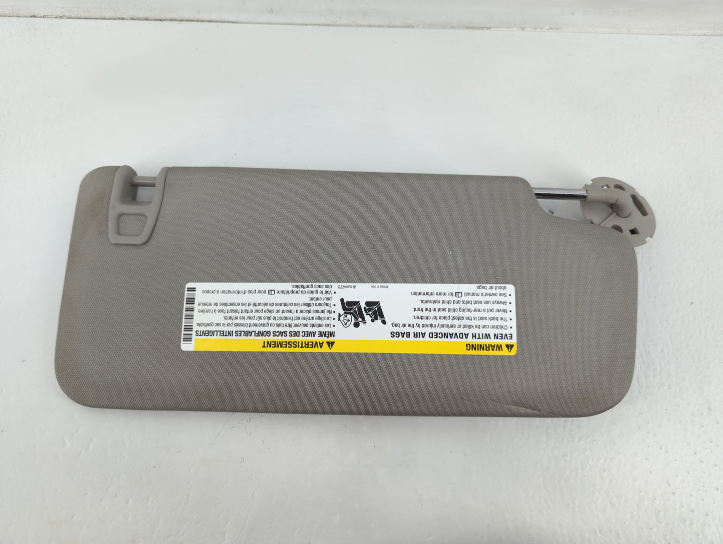 2010-2017 Chevrolet Equinox Sun Visor Shade Replacement Passenger Right Mirror Fits Fits 2010 2011 2012 2013 2014 2015 2016 2017 OEM Used Auto Parts - Oemusedautoparts1.com