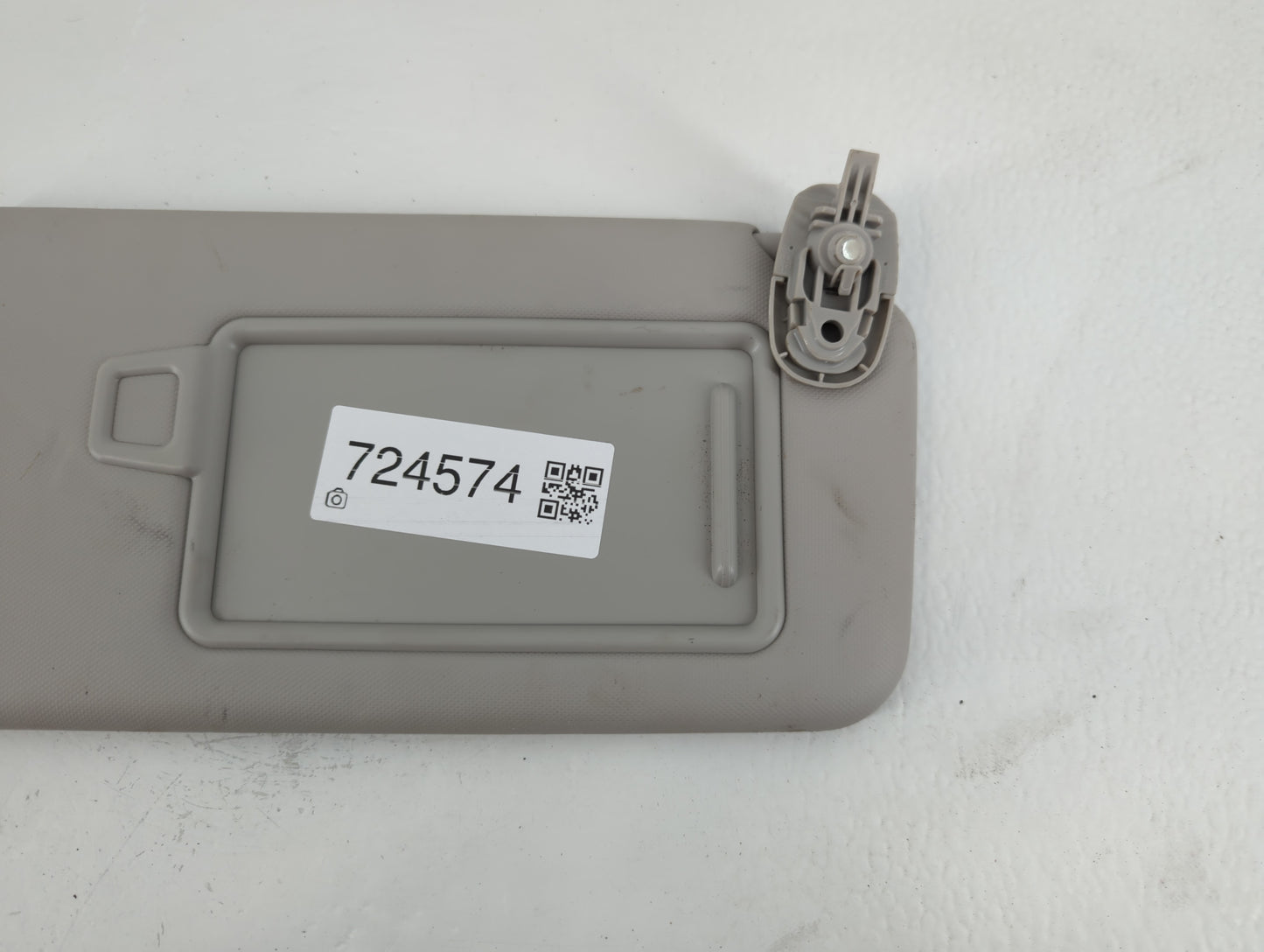 2022 Hyundai Tucson Sun Visor Shade Replacement Passenger Right Mirror Fits OEM Used Auto Parts - Oemusedautoparts1.com