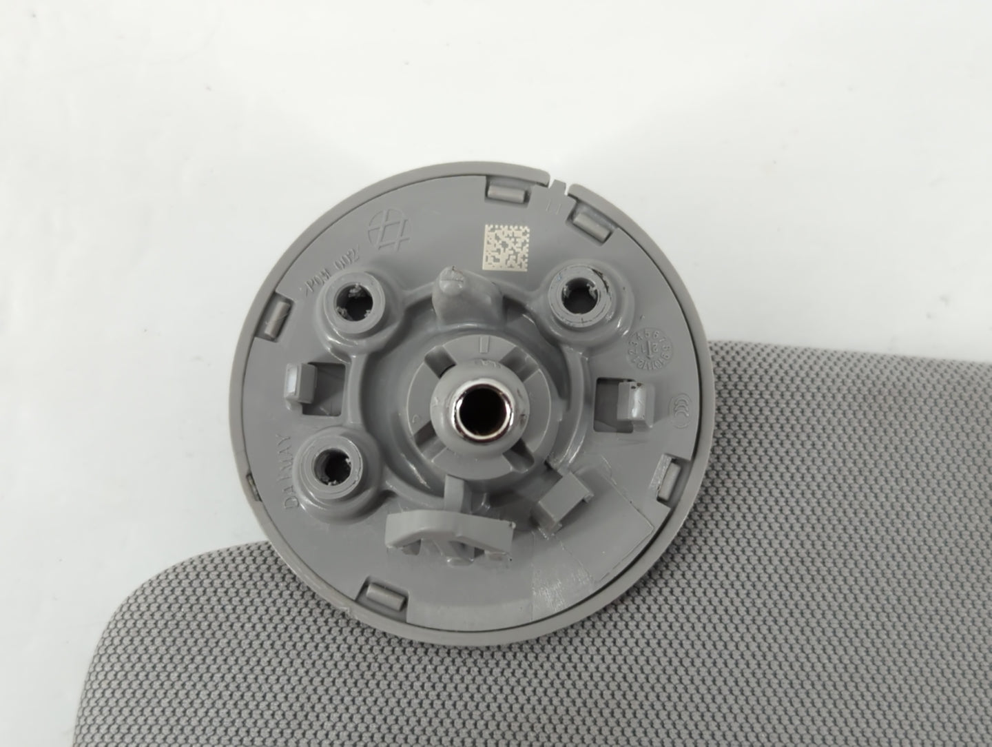 2017-2021 Chevrolet Trax Sun Visor Shade Replacement Driver Left Mirror Fits Fits 2017 2018 2019 2020 2021 OEM Used Auto Parts - Oemusedautoparts1.com