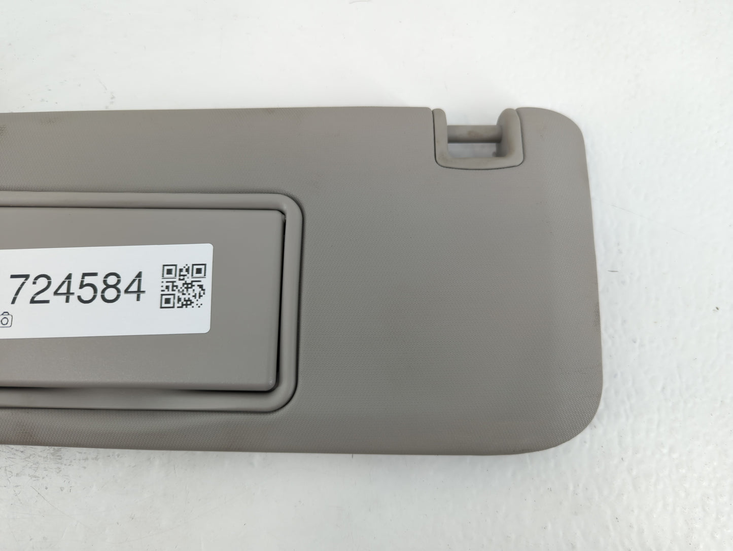 2011-2016 Chevrolet Cruze Sun Visor Shade Replacement Driver Left Mirror Fits Fits 2011 2012 2013 2014 2015 2016 OEM Used Auto Parts - Oemusedautoparts1.com