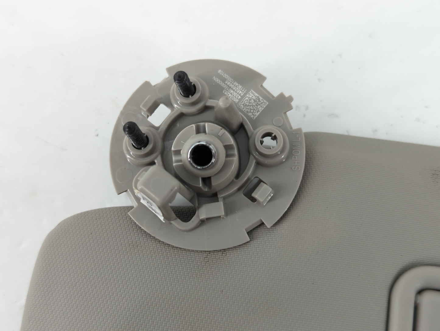 2011-2016 Chevrolet Cruze Sun Visor Shade Replacement Driver Left Mirror Fits Fits 2011 2012 2013 2014 2015 2016 OEM Used Auto Parts - Oemusedautoparts1.com