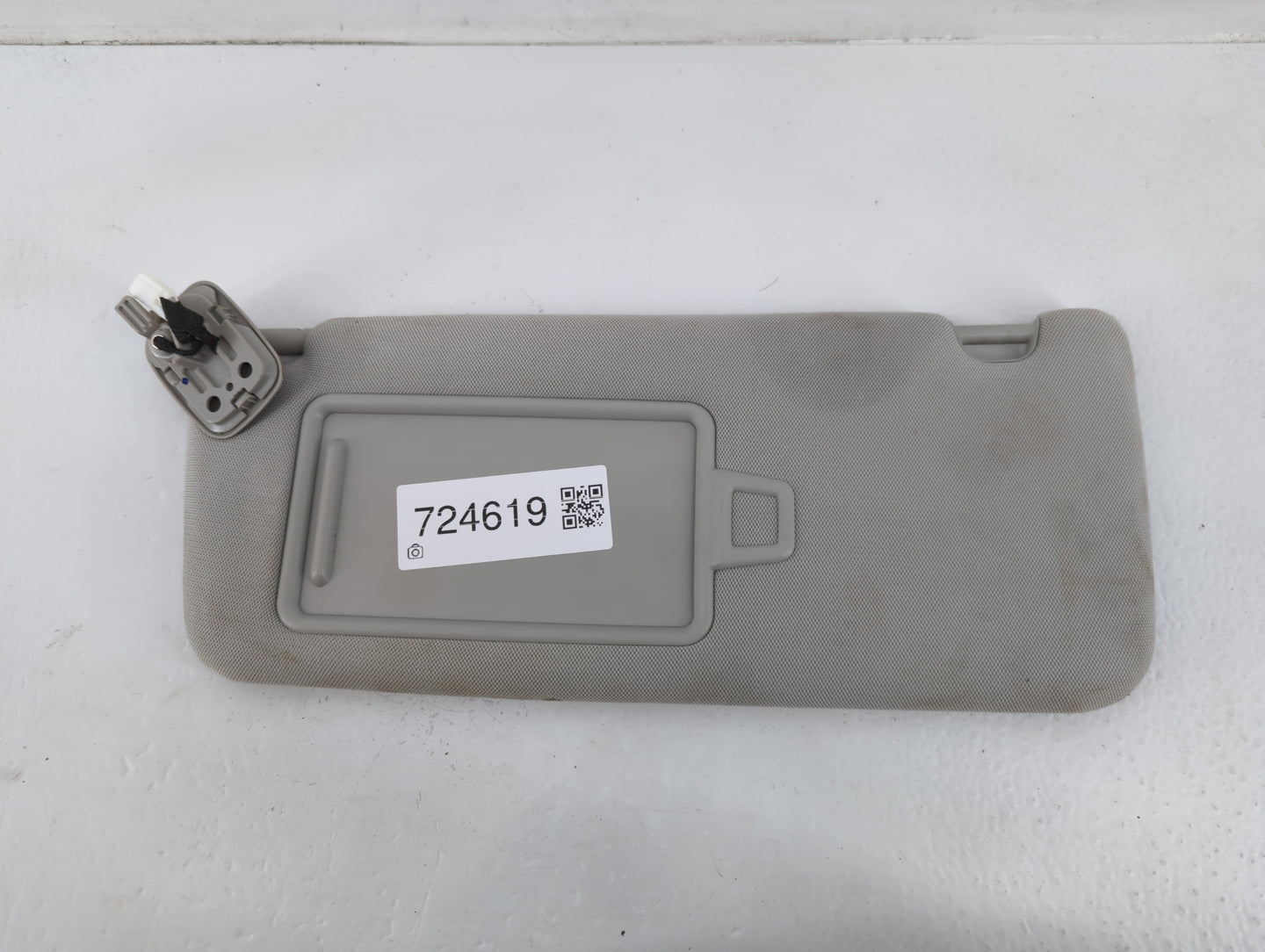 2016-2020 Kia Optima Sun Visor Shade Replacement Driver Left Mirror Fits Fits 2016 2017 2018 2019 2020 OEM Used Auto Parts - Oemusedautoparts1.com