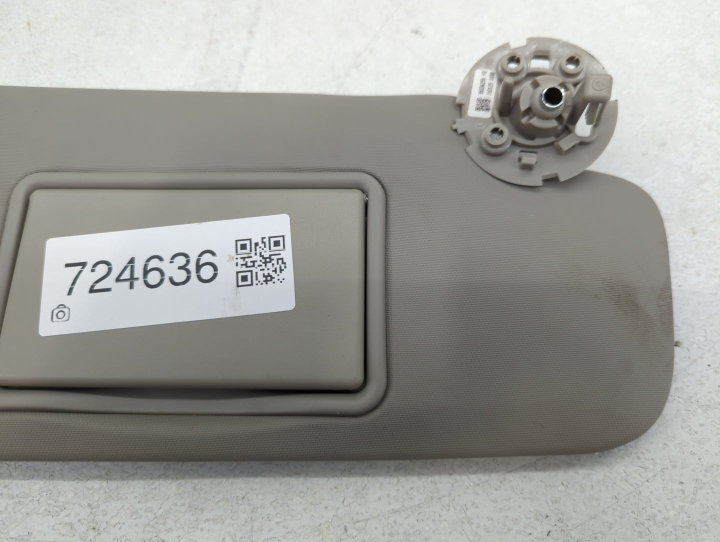 2011-2016 Chevrolet Cruze Sun Visor Shade Replacement Passenger Right Mirror Fits Fits 2011 2012 2013 2014 2015 2016 OEM Used Auto Parts - Oemusedautoparts1.com