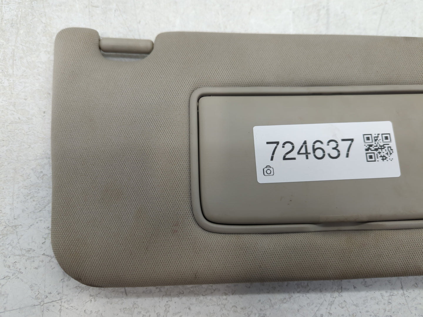 2013-2018 Nissan Altima Sun Visor Shade Replacement Passenger Right Mirror Fits Fits 2013 2014 2015 2016 2017 2018 OEM Used Auto Parts - Oemusedautoparts1.com
