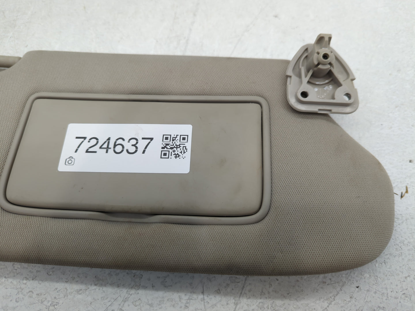 2013-2018 Nissan Altima Sun Visor Shade Replacement Passenger Right Mirror Fits Fits 2013 2014 2015 2016 2017 2018 OEM Used Auto Parts - Oemusedautoparts1.com