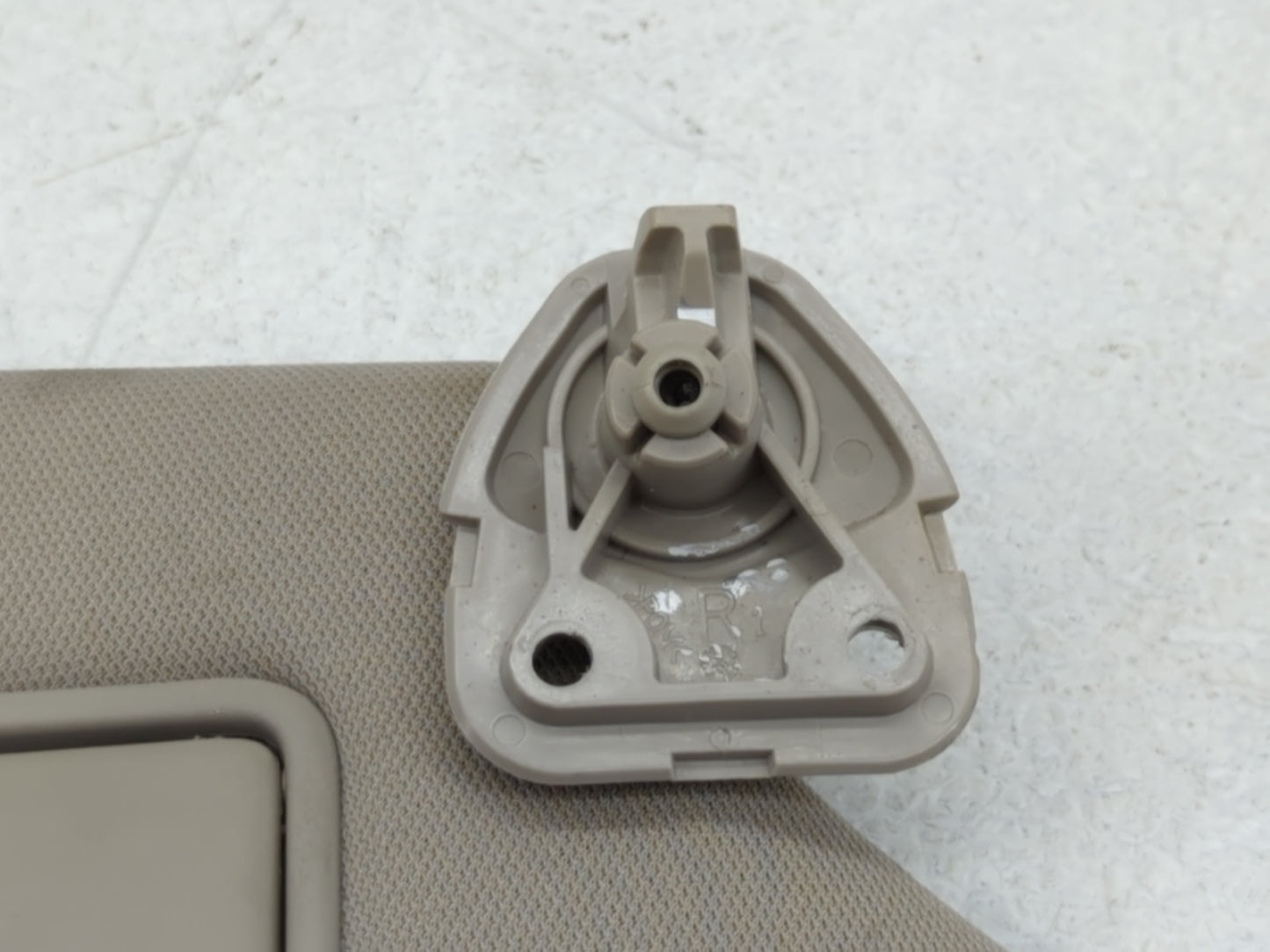 2013-2018 Nissan Altima Sun Visor Shade Replacement Passenger Right Mirror Fits Fits 2013 2014 2015 2016 2017 2018 OEM Used Auto Parts - Oemusedautoparts1.com
