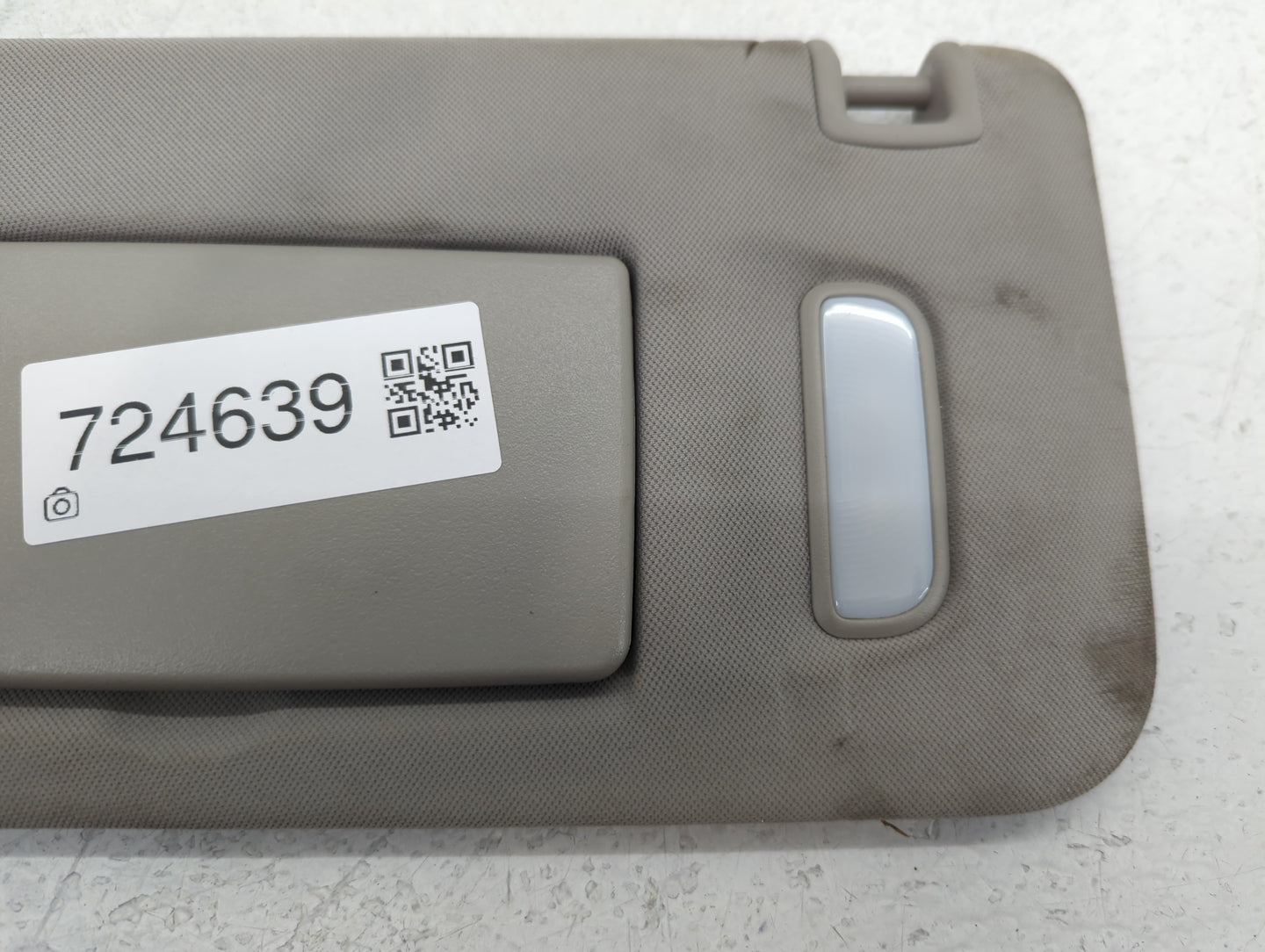 2015 Chevrolet Traverse Sun Visor Shade Replacement Driver Left Mirror Fits OEM Used Auto Parts - Oemusedautoparts1.com