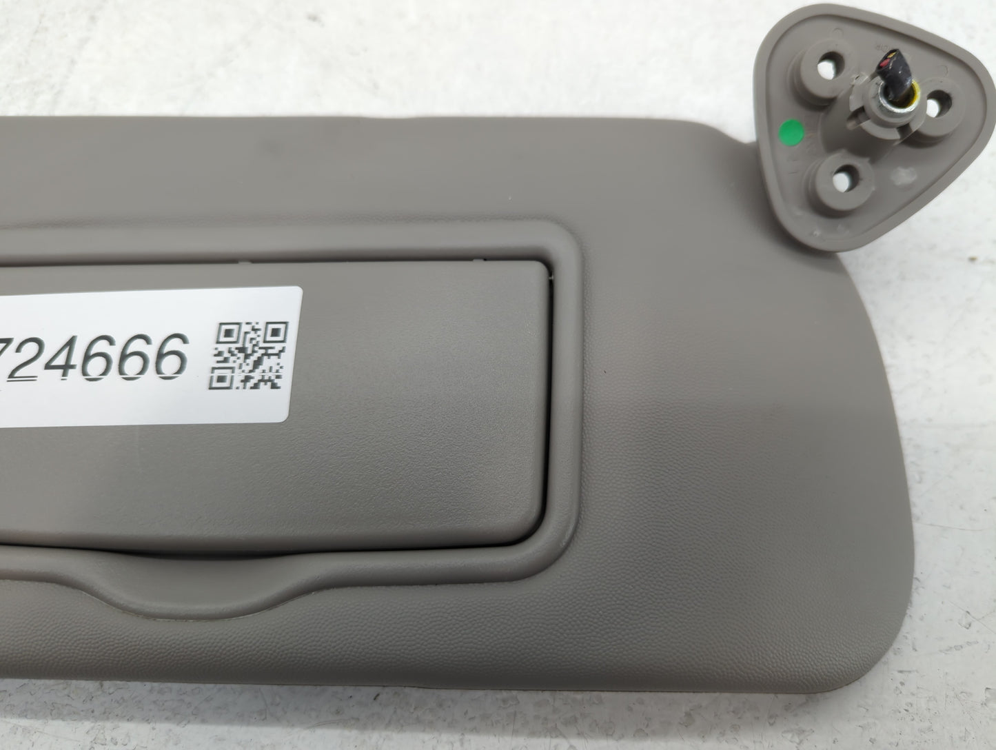 2004-2009 Cadillac Srx Sun Visor Shade Replacement Passenger Right Mirror Fits Fits 2004 2005 2006 2007 2008 2009 OEM Used Auto Parts - Oemusedautoparts1.com