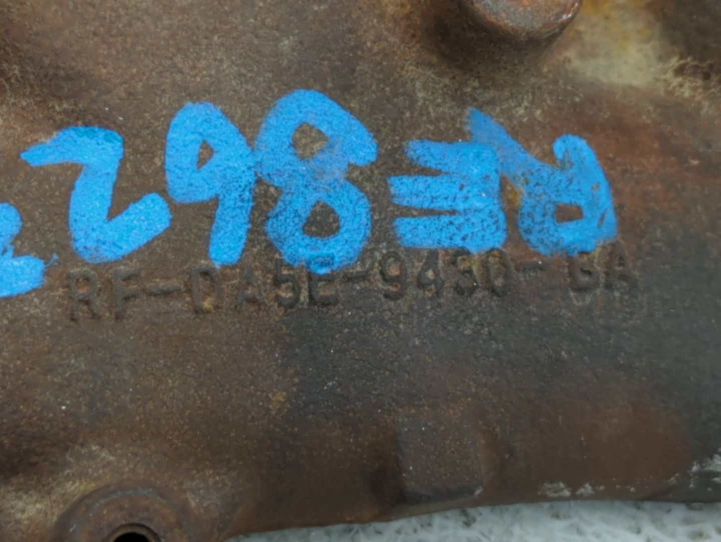 2013-2019 Ford Explorer Turbocharger Exhaust Manifold With Turbo Charger - Oemusedautoparts1.com