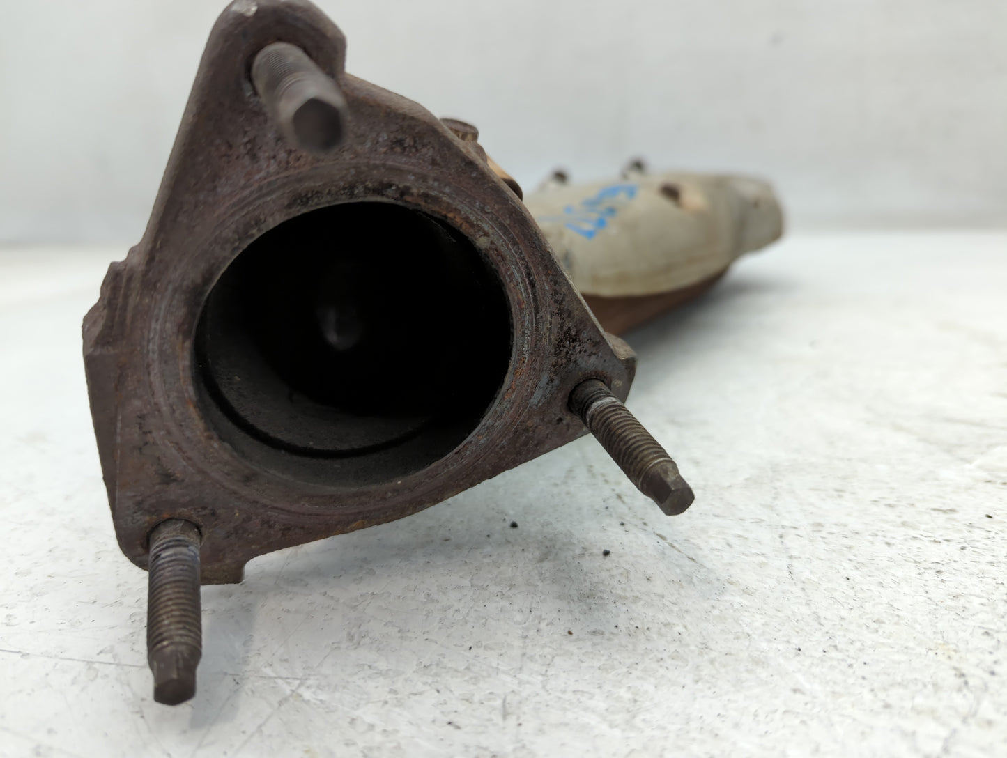 2004 Cadillac Escalade Turbocharger Exhaust Manifold With Turbo Charger - Oemusedautoparts1.com