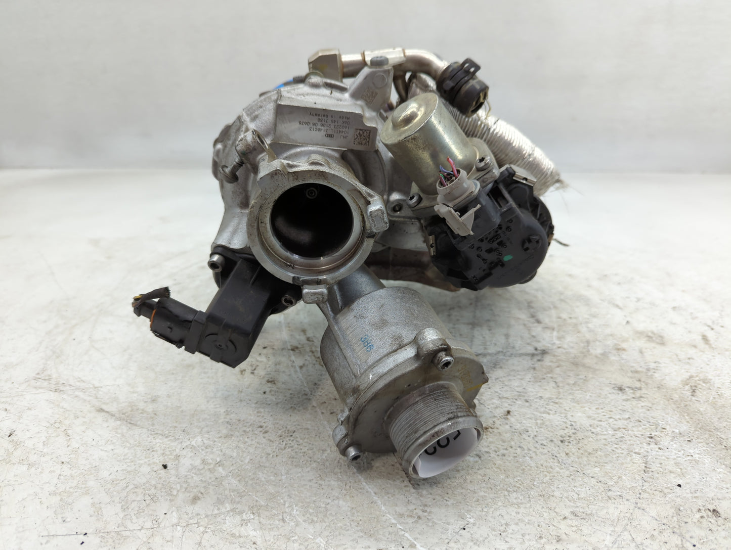 Golf Sportwagen Turbocharger Exhaust Manifold With Turbo Charger - Oemusedautoparts1.com