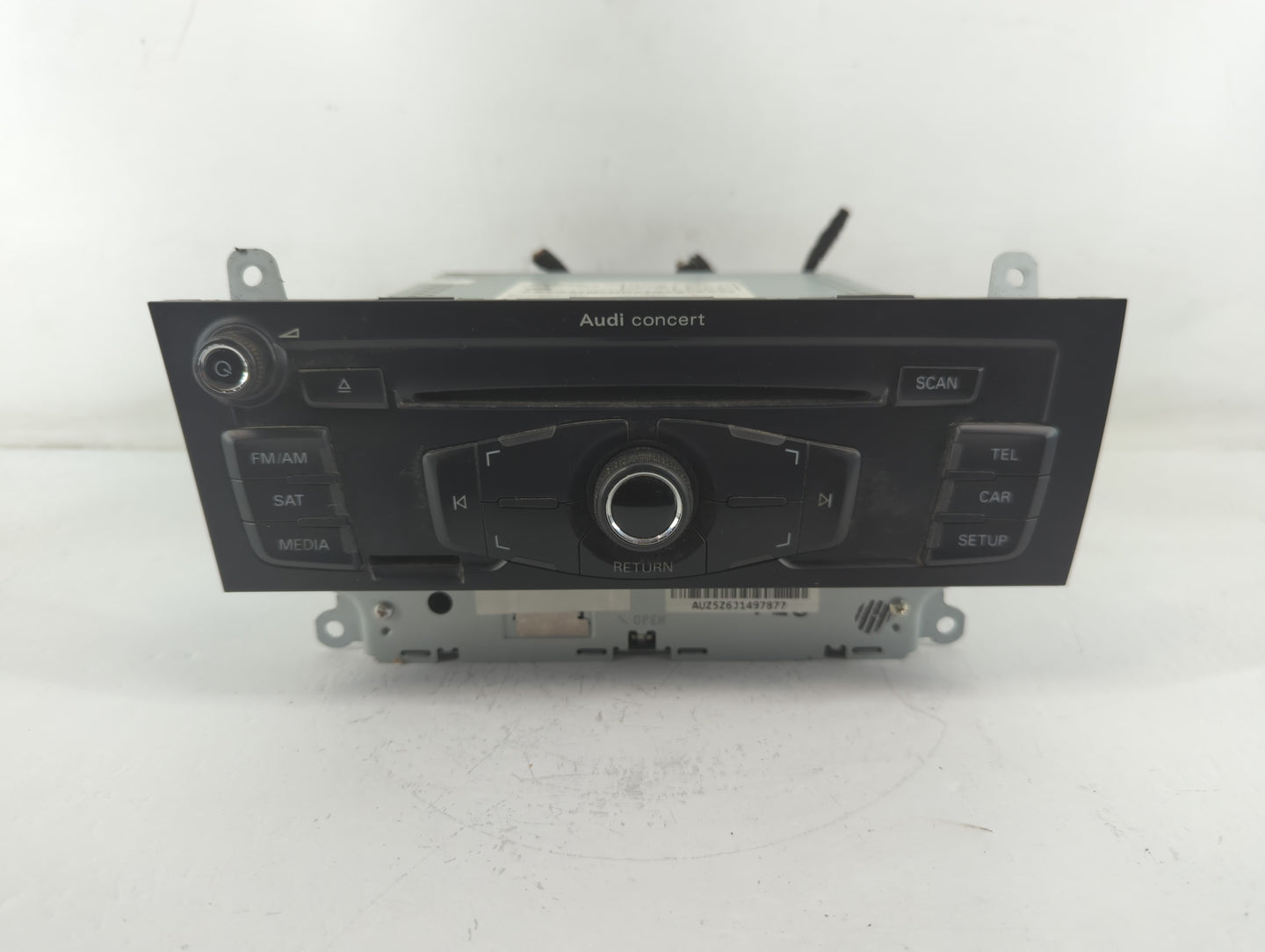 2010-2012 Audi A4 Radio AM FM Cd Player Receiver Replacement P/N:8T1 035 186 R Fits Fits 2010 2011 2012 2013 2014 2015 2016 2017 OEM Used Auto Parts - Oemusedautoparts1.com