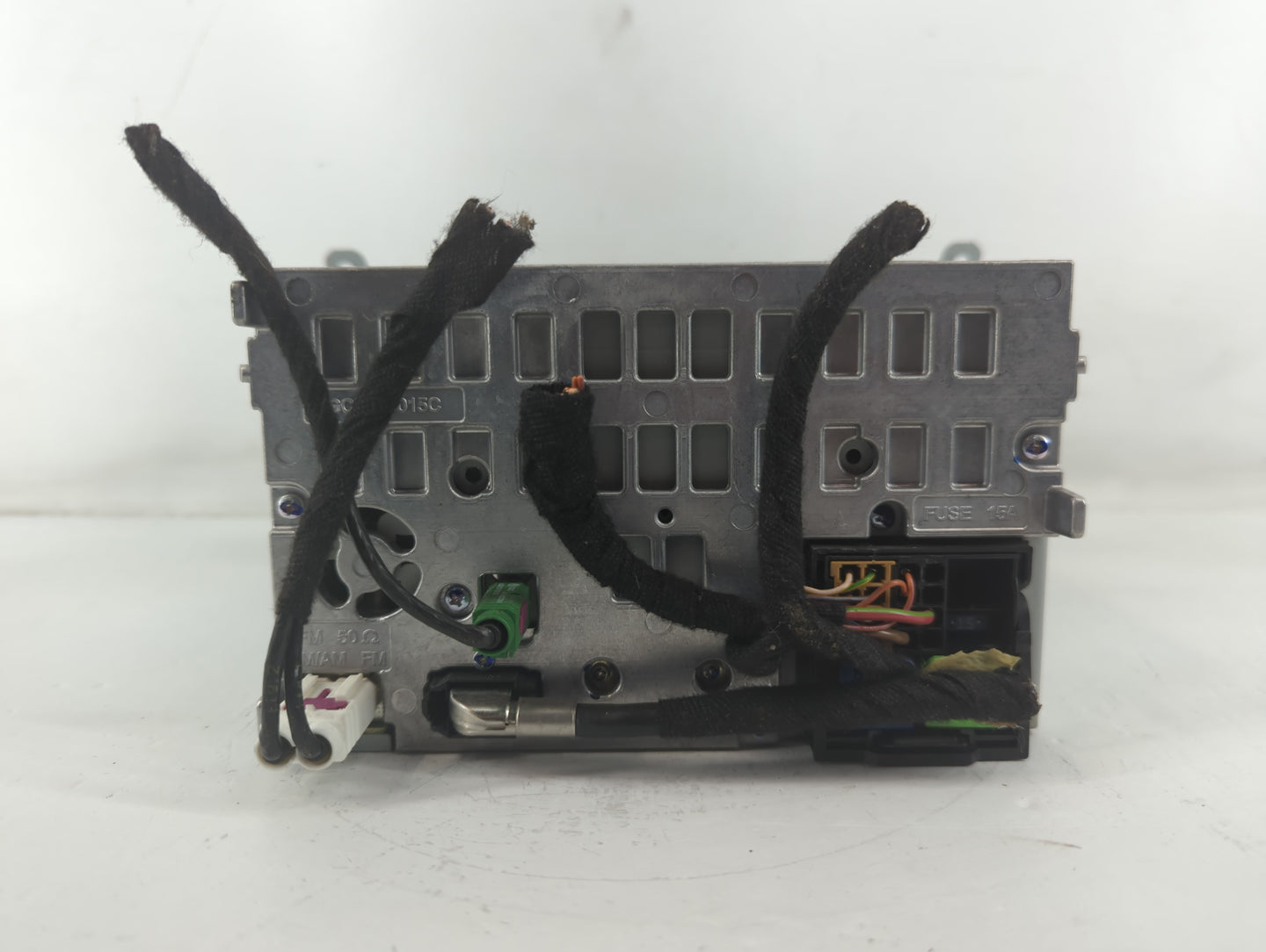 2010-2012 Audi A4 Radio AM FM Cd Player Receiver Replacement P/N:8T1 035 186 R Fits Fits 2010 2011 2012 2013 2014 2015 2016 2017 OEM Used Auto Parts - Oemusedautoparts1.com