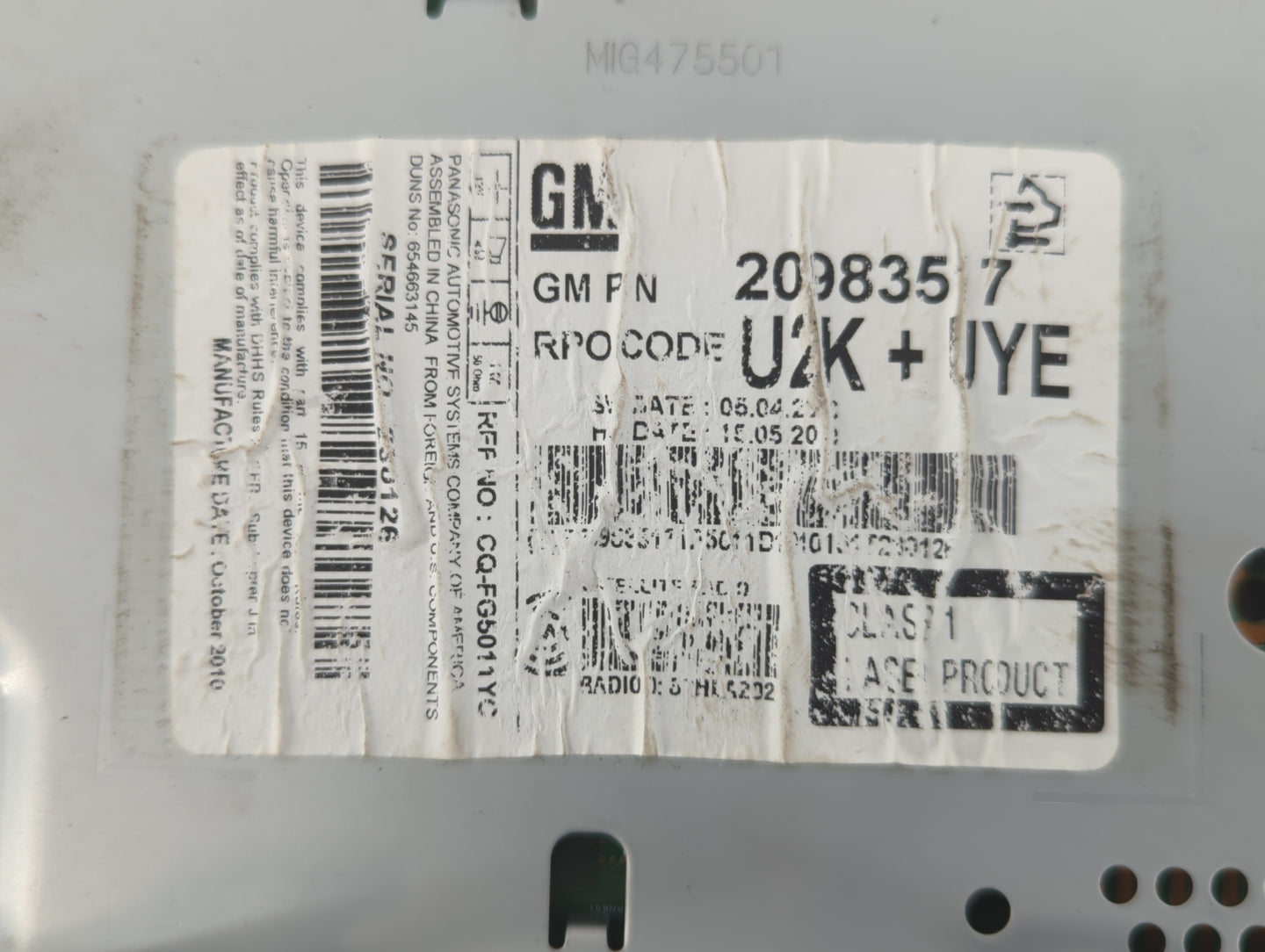 2011-2012 Chevrolet Cruze Radio AM FM Cd Player Receiver Replacement P/N:2098357 Fits Fits 2010 2011 2012 OEM Used Auto Parts - Oemusedautoparts1.com