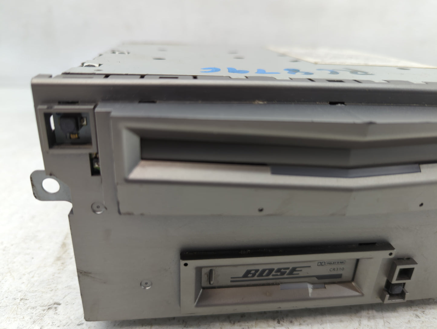 2004-2005 Nissan Maxima Radio AM FM Cd Player Receiver Replacement P/N:7Y300 2532D Fits Fits 2004 2005 OEM Used Auto Parts - Oemusedautoparts1.com