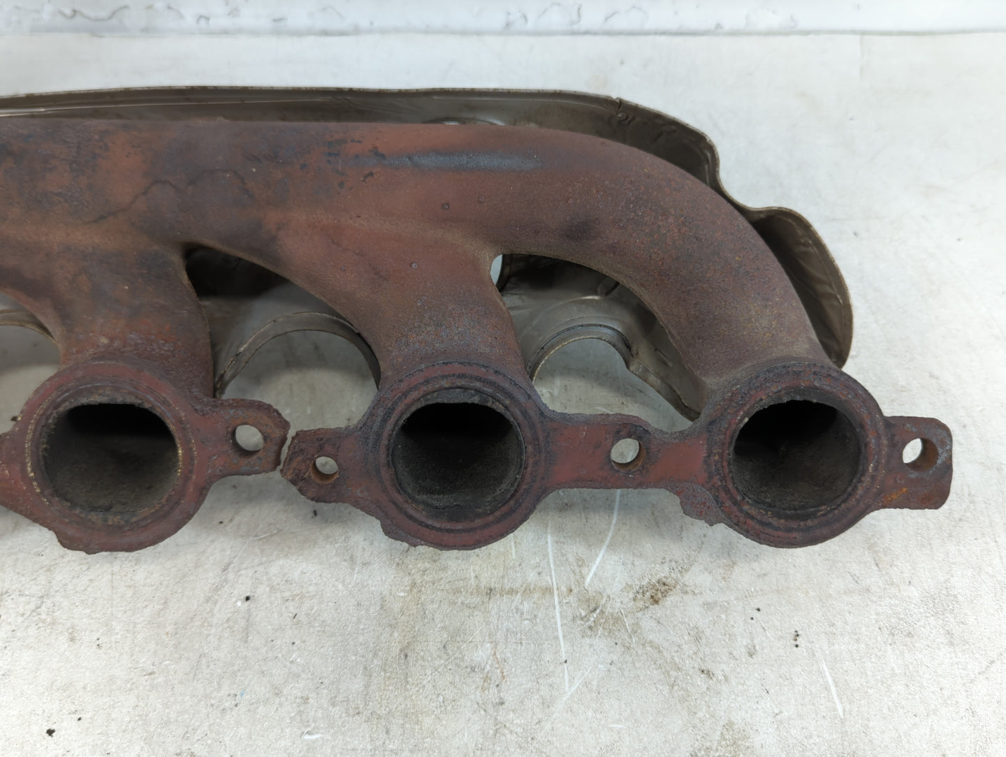 2000 Chevrolet Tahoe Turbocharger Exhaust Manifold With Turbo Charger - Oemusedautoparts1.com