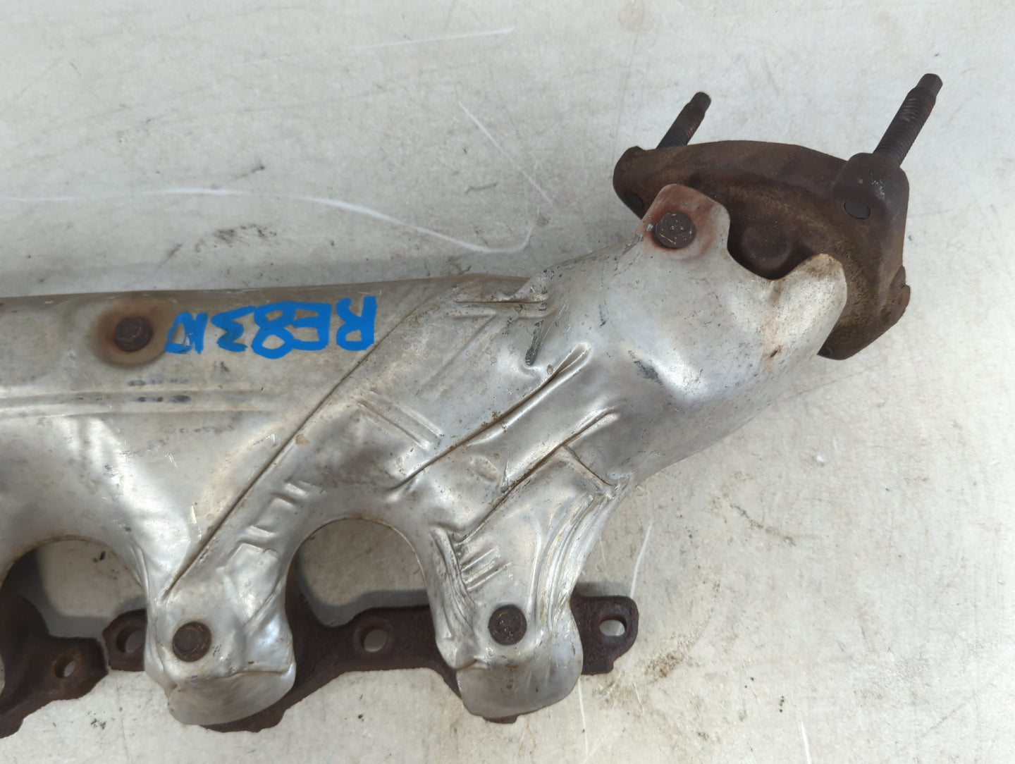 2000 Chevrolet Tahoe Turbocharger Exhaust Manifold With Turbo Charger - Oemusedautoparts1.com