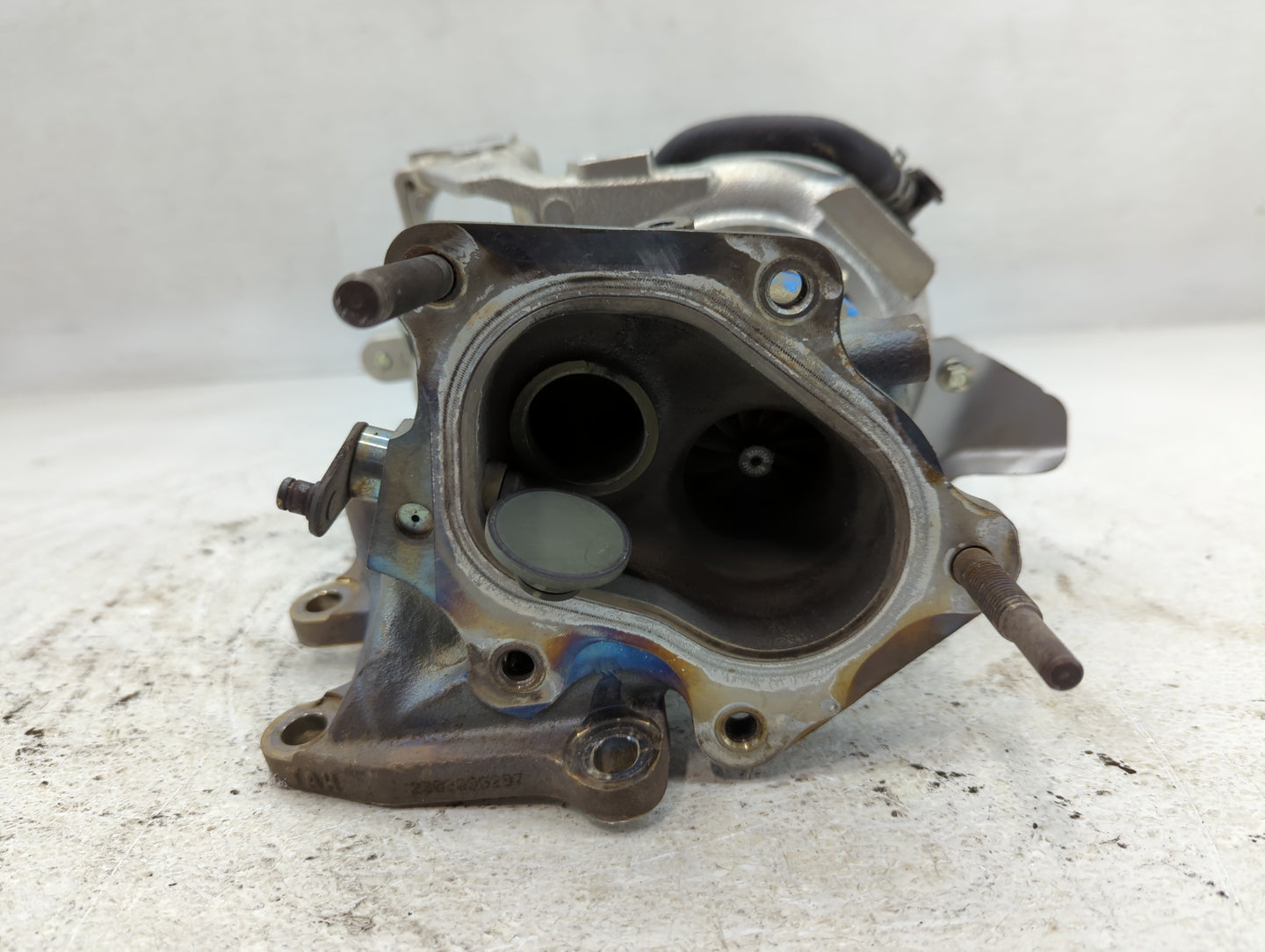 2021-2022 Mazda Cx-5 Turbocharger Exhaust Manifold With Turbo Charger - Oemusedautoparts1.com