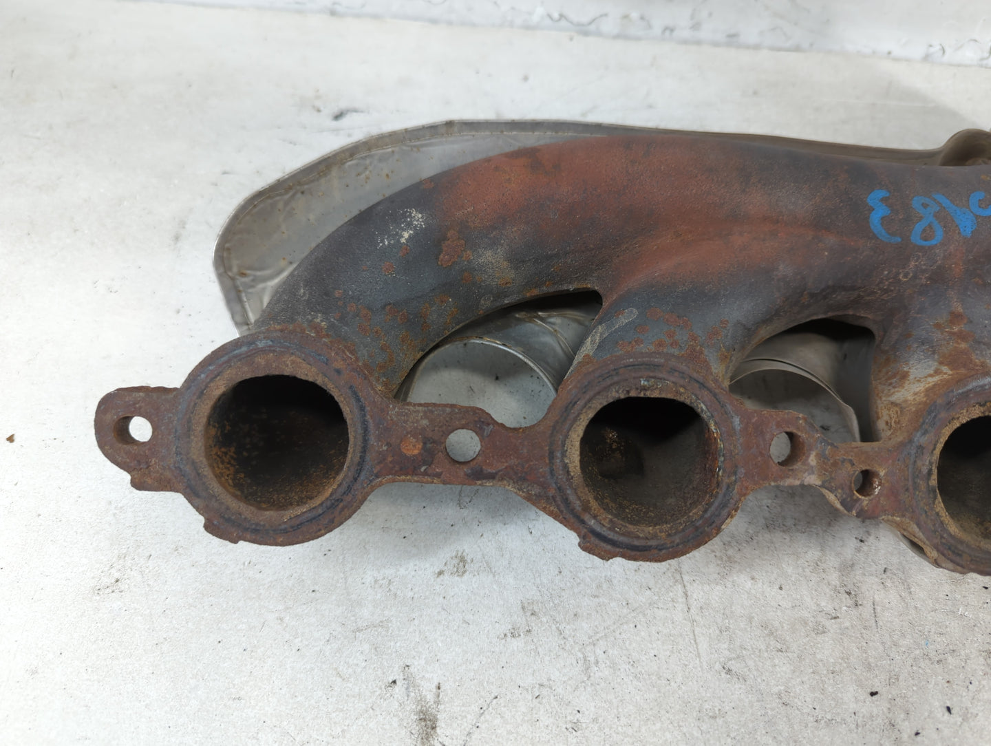 2000 Gmc Yukon Xl 1500 Turbocharger Exhaust Manifold With Turbo Charger - Oemusedautoparts1.com