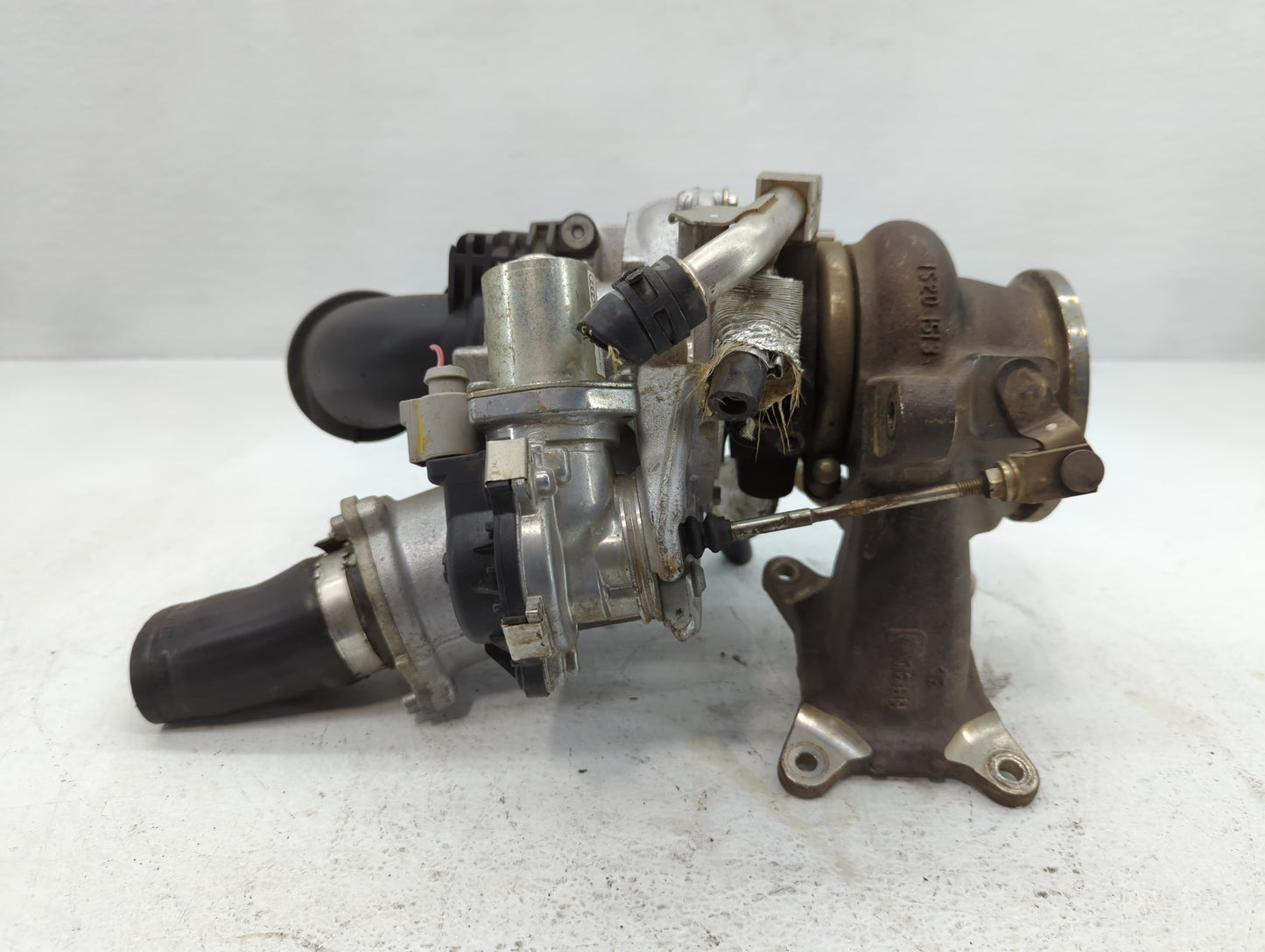 Volkswagen Jetta Turbocharger Exhaust Manifold With Turbo Charger - Oemusedautoparts1.com